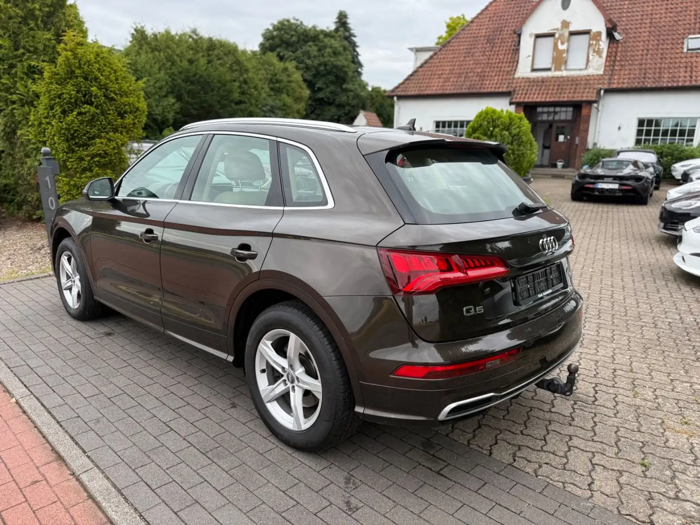 Audi Q5 50 TDI quattro sport*ACC*AHK*Luft*Kamera*Lede Braun - 2
