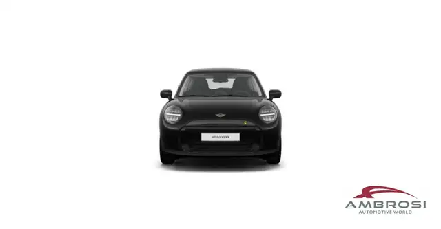 Mini Hatch view 5