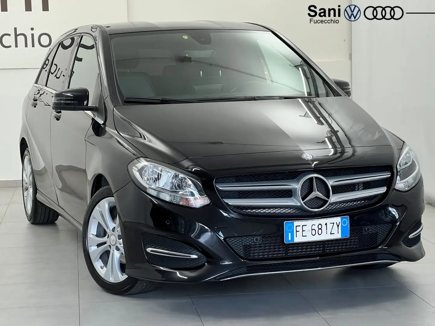 Mercedes-Benz B 180 B 180 d (cdi) Sport auto Nero - 1