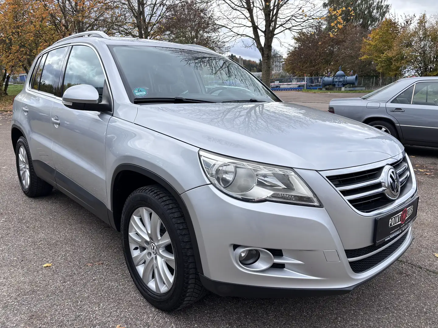 Volkswagen Tiguan 2.0 TDI Sport & Style 4Motion*2.HD-AHK-WR Silber - 2