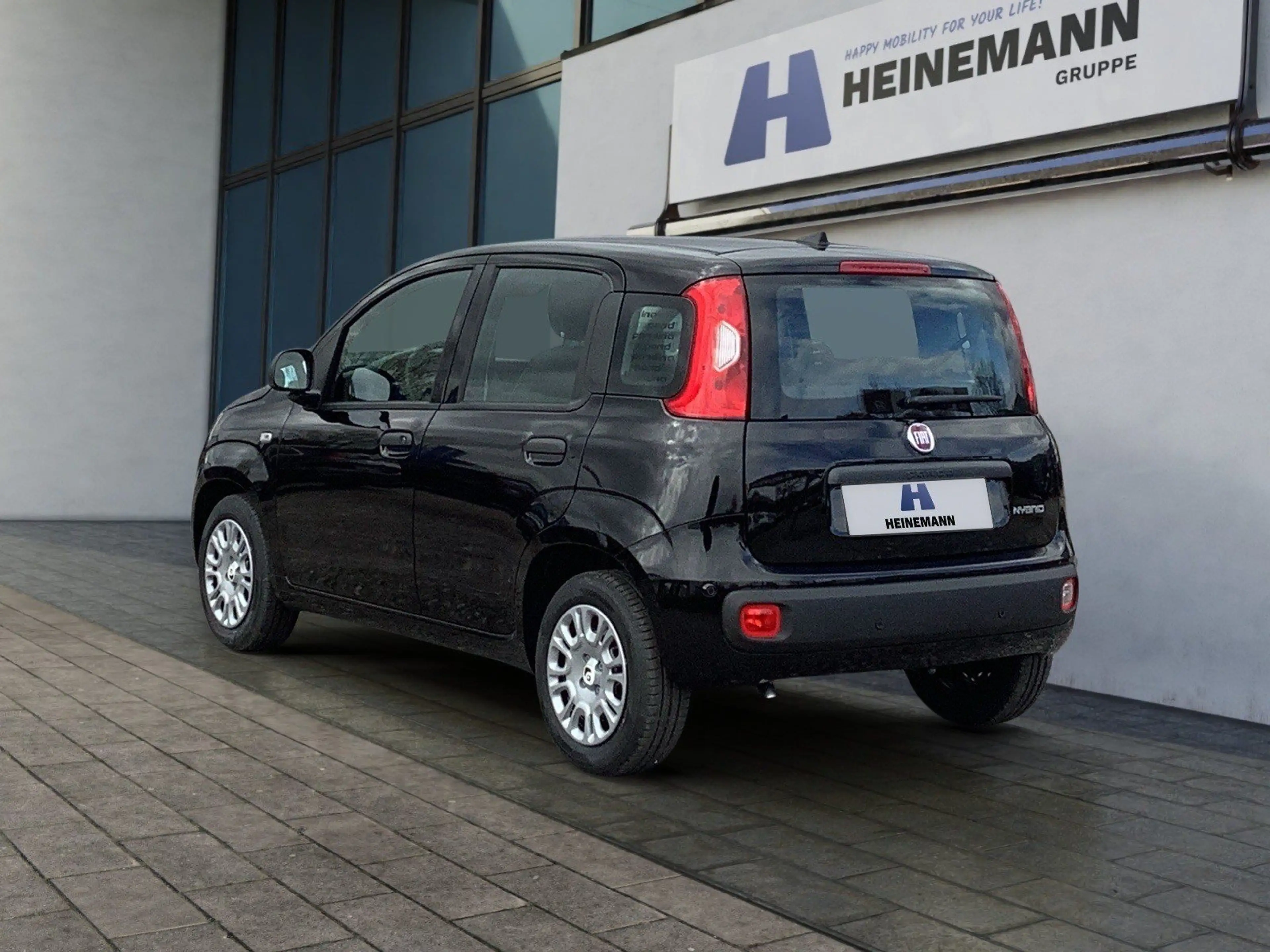Fiat Panda 1.0 Hybrid -KLIMA-TEMPOMAT-PDC- — photo 3