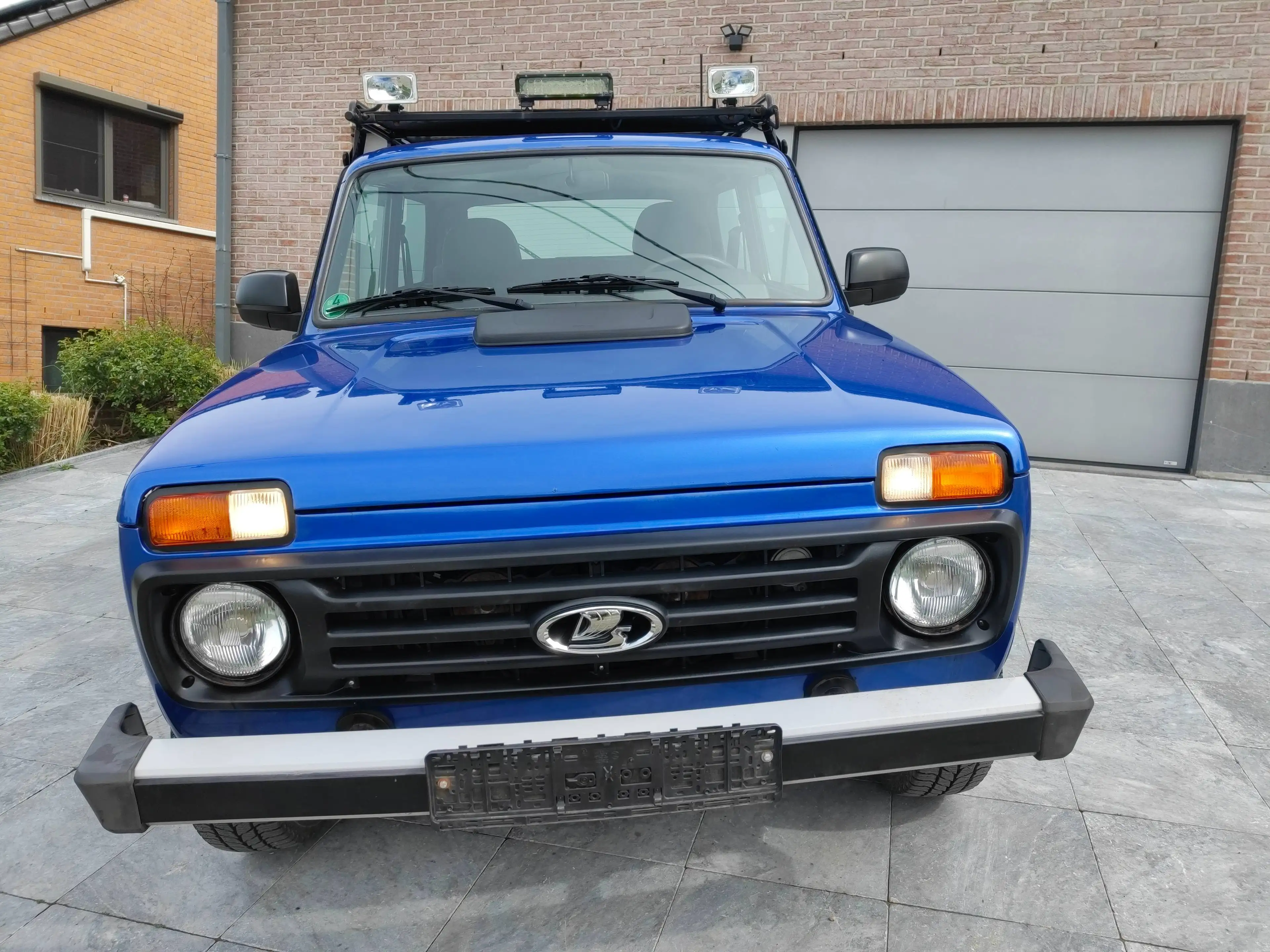 Lada Niva Niva 1.7i — photo 5