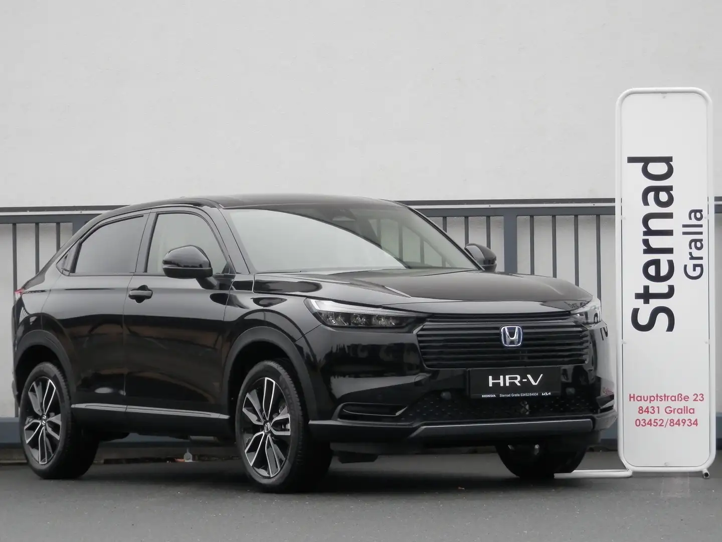 Honda HR-V 1,5 i-MMD Hybrid 2WD Elegance Aut. Schwarz - 1