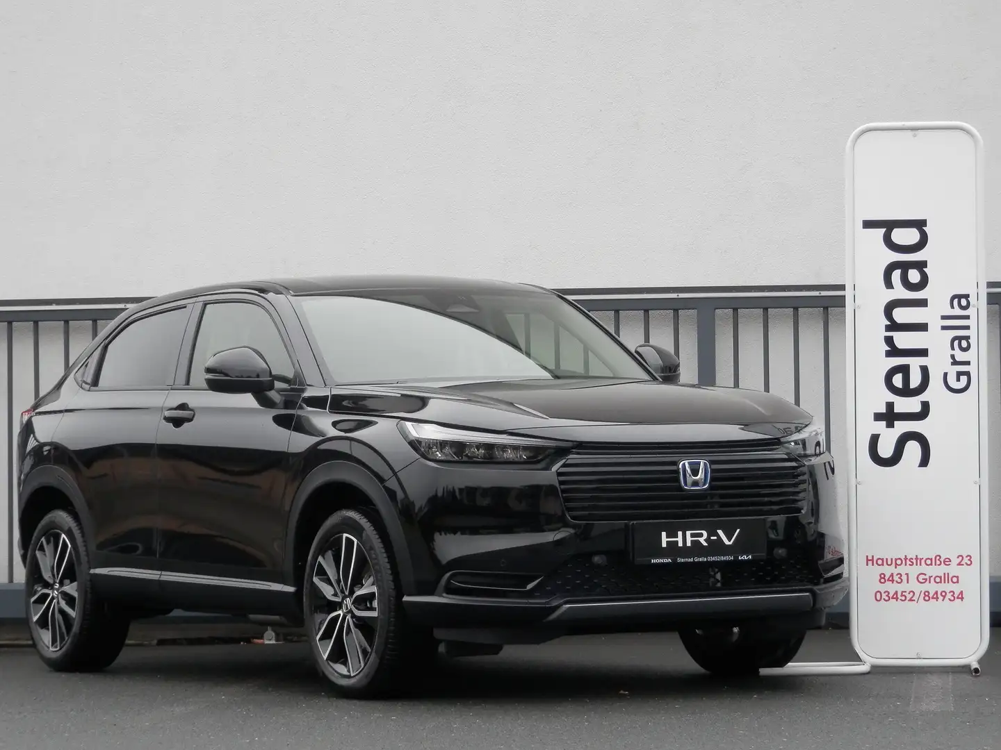 Honda HR-V 1,5 i-MMD Hybrid 2WD Elegance Aut. Schwarz - 2