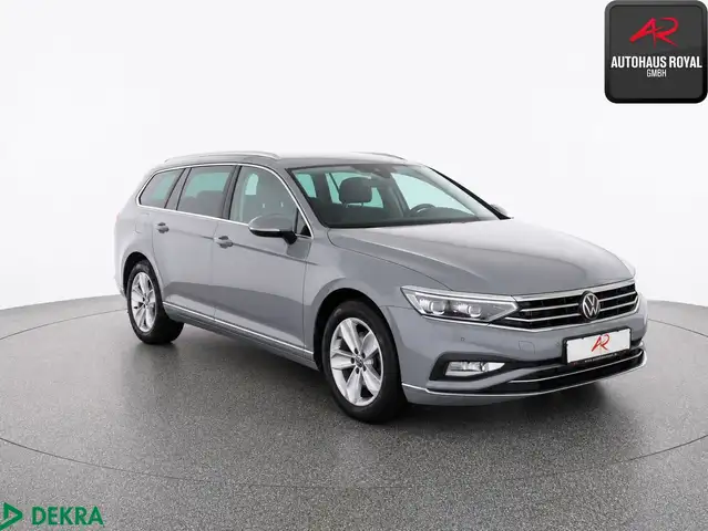 Volkswagen Passat view 7