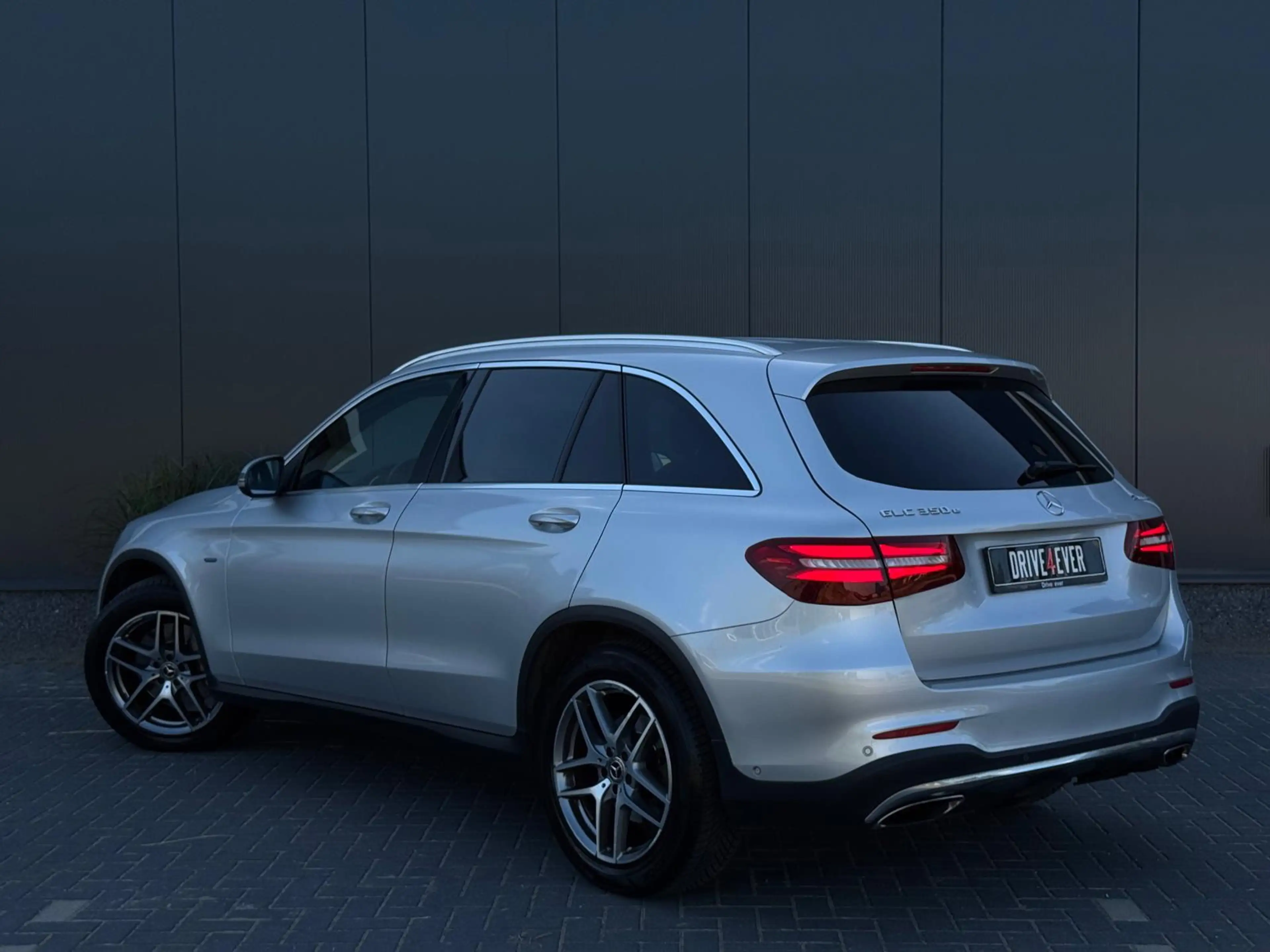 Mercedes-Benz GLC 350 350e 4MATIC AMG M18 NAVI|LEDER|SPORTVELGEN|CAMERA| — photo 7