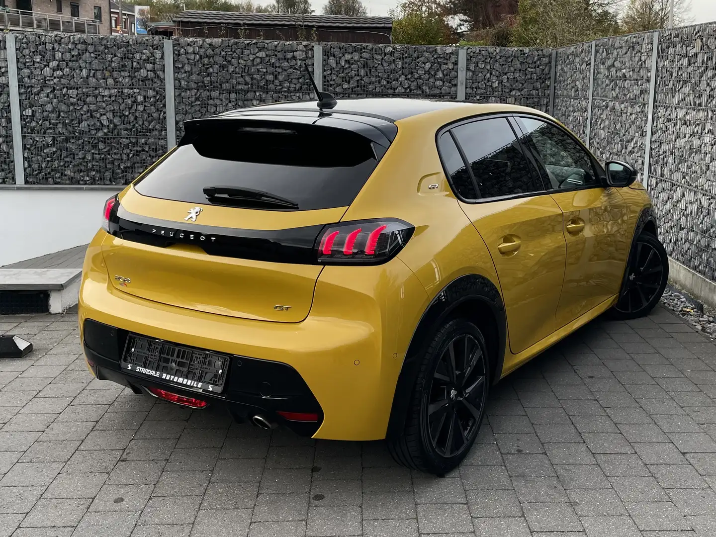 Peugeot 208 1.5 BlueHDi GT Pack Full Full*1er Prop*Garantie Jaune - 2