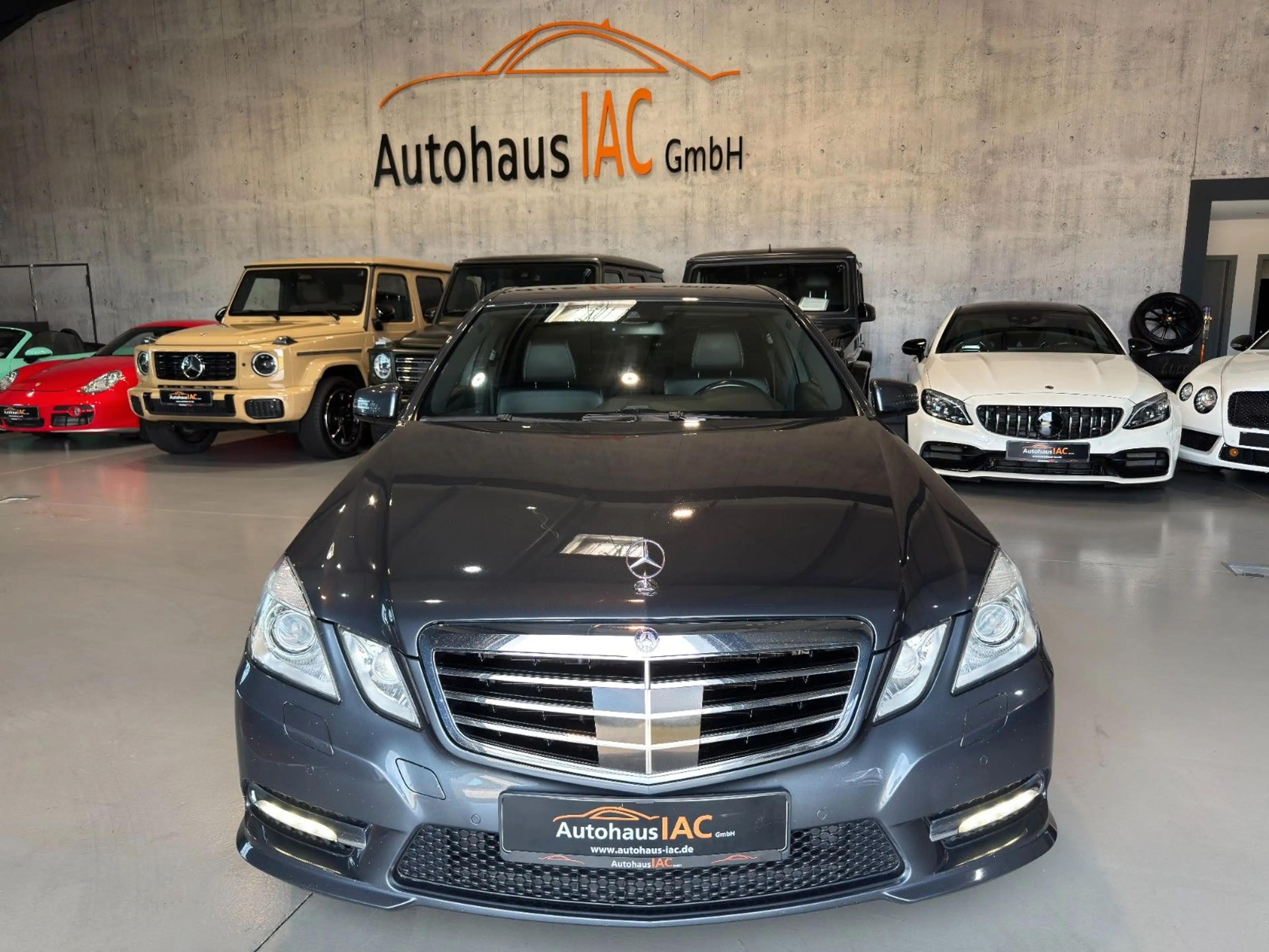 Mercedes-Benz E 350 Lim/CGI/AMG/STHZ/NAVI/BI-XENON/LED/TEMPOMAT — photo 2