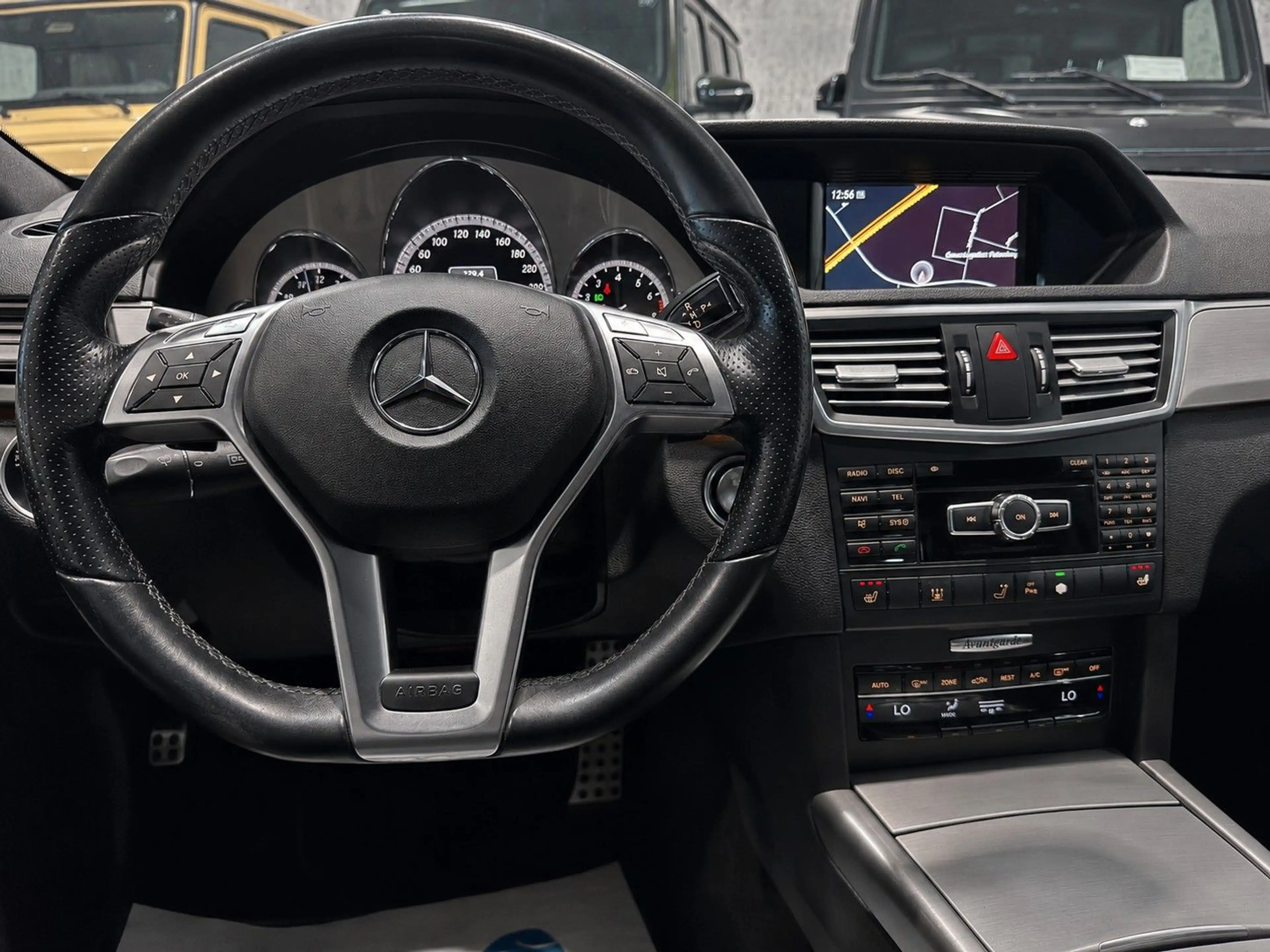 Mercedes-Benz E 350 Lim/CGI/AMG/STHZ/NAVI/BI-XENON/LED/TEMPOMAT — photo 8