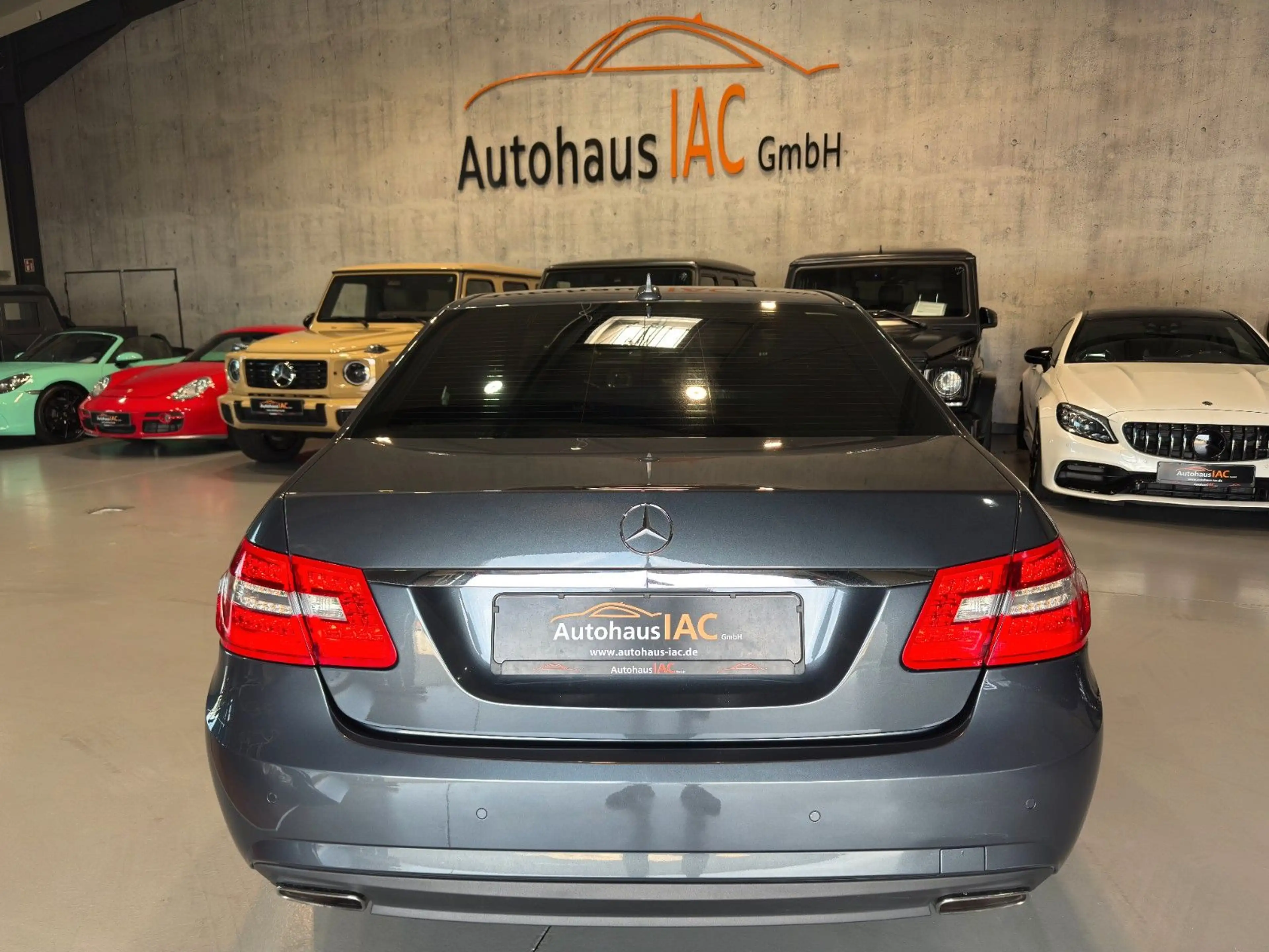 Mercedes-Benz E 350 Lim/CGI/AMG/STHZ/NAVI/BI-XENON/LED/TEMPOMAT — photo 3