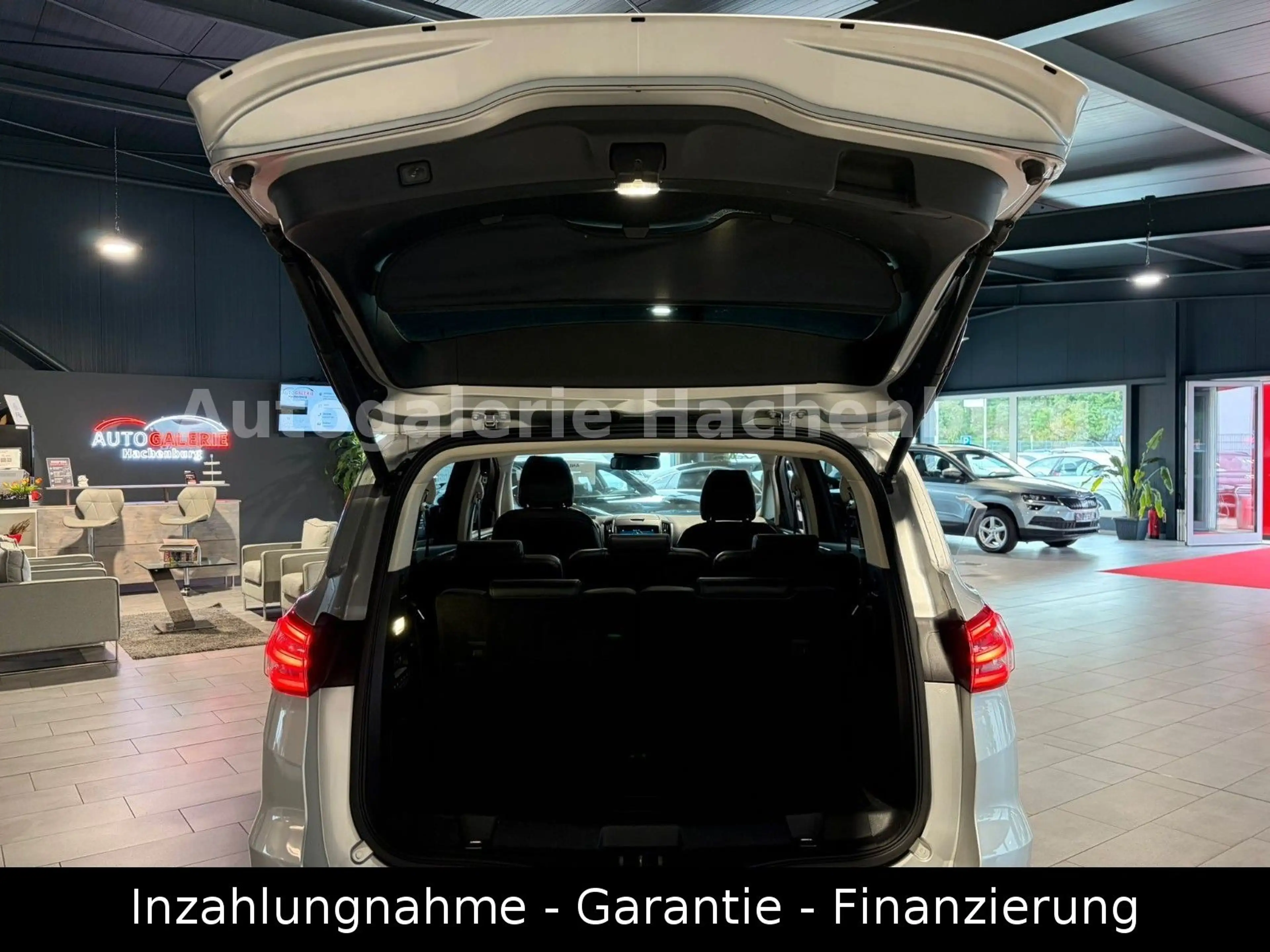 Ford S-Max S-MAX Titanium Aut./7-Sitzer/nahezu VOLL/GARANT. — photo 7