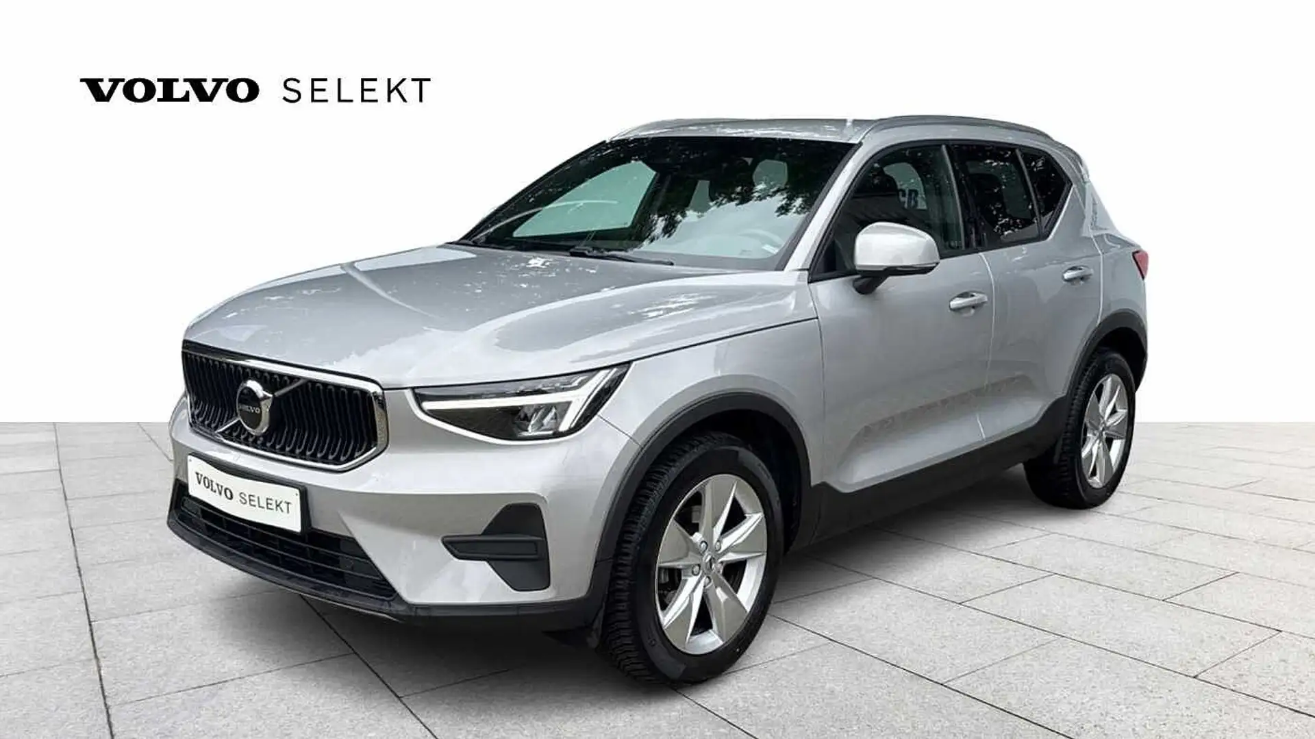 Volvo XC40 Core, T2 Automaat , Benzine Argento - 1