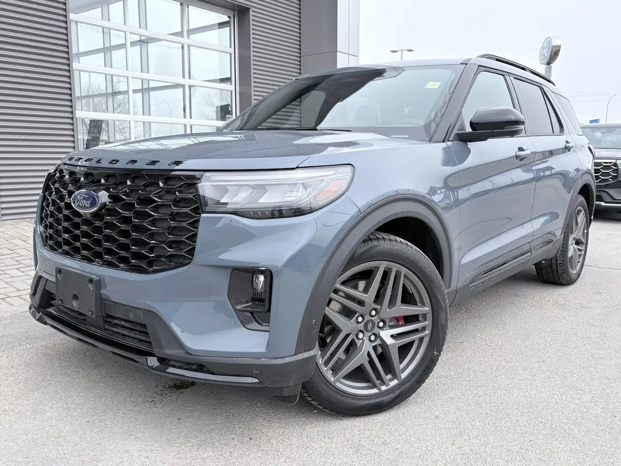 Ford Explorer снимка Ford Explorer
