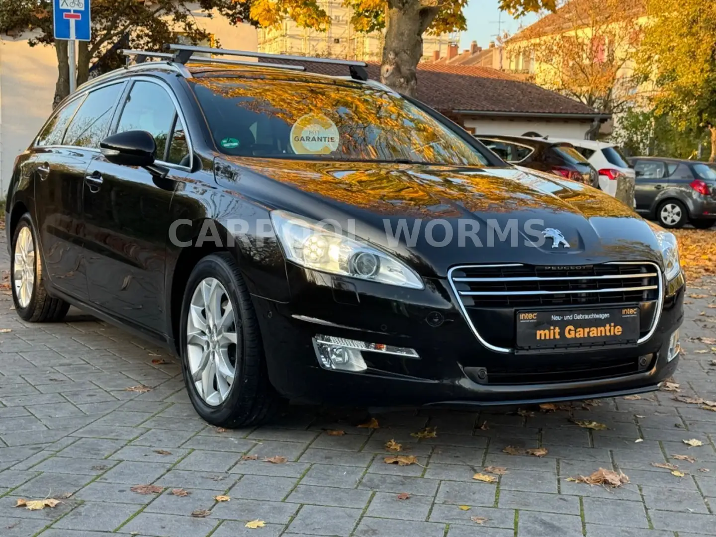 Peugeot 508 SW 2.0HDi Allure XENON+NAVI+LEDER+HUD+PANO Schwarz - 2
