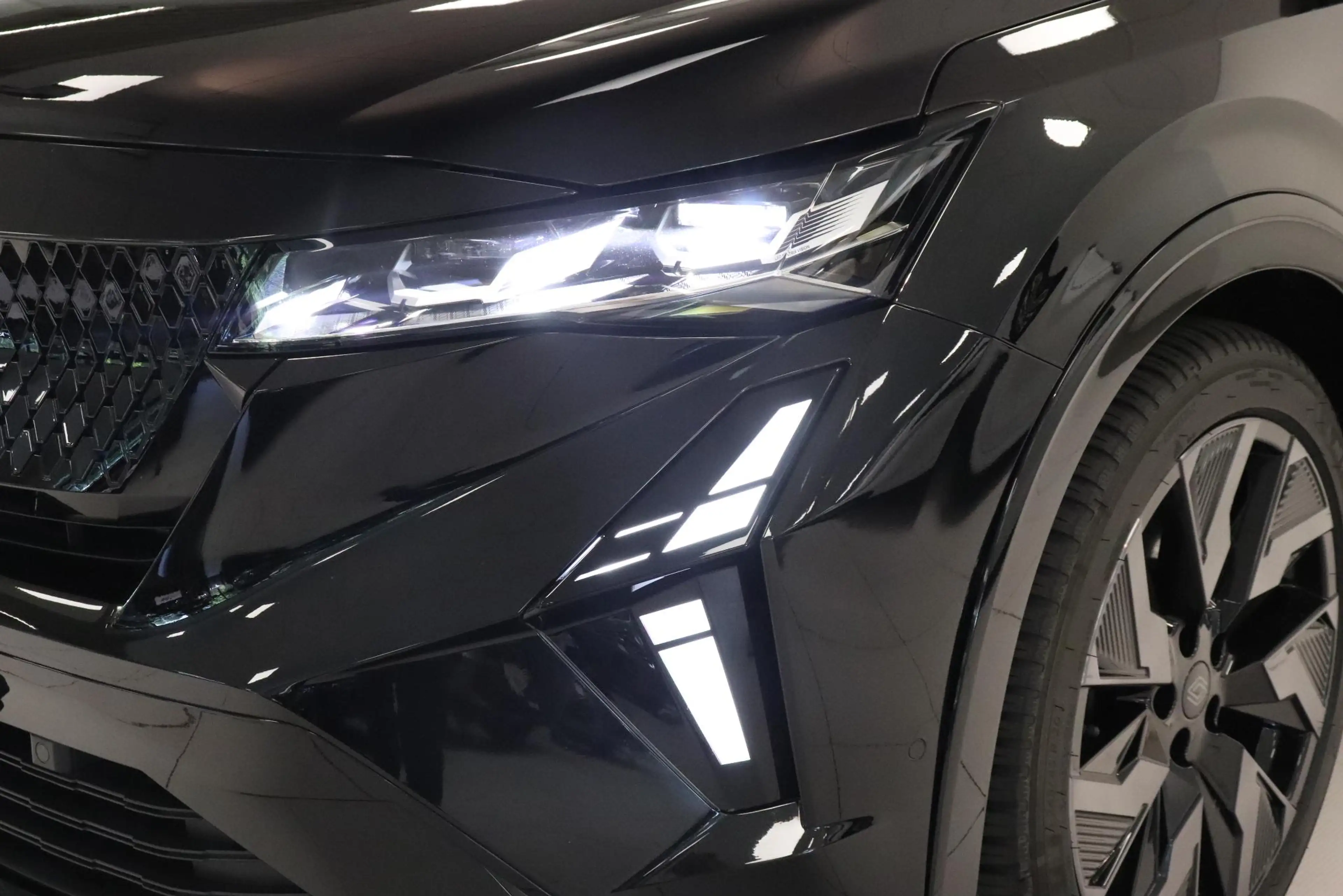 Renault Rafale 1.2 E-Tech full hybrid 200 esprit Alpine | Solarba — photo 28
