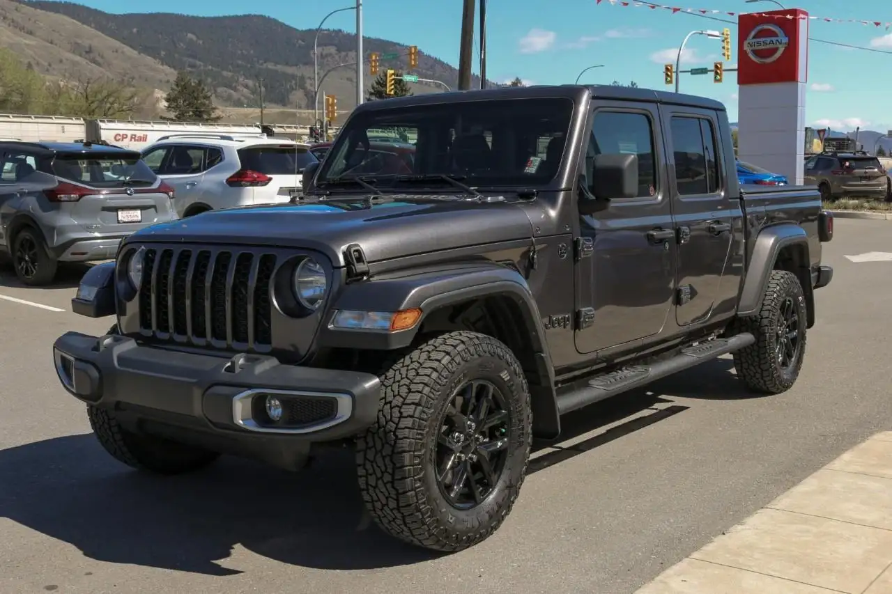 Jeep Gladiator photo Jeep Gladiator