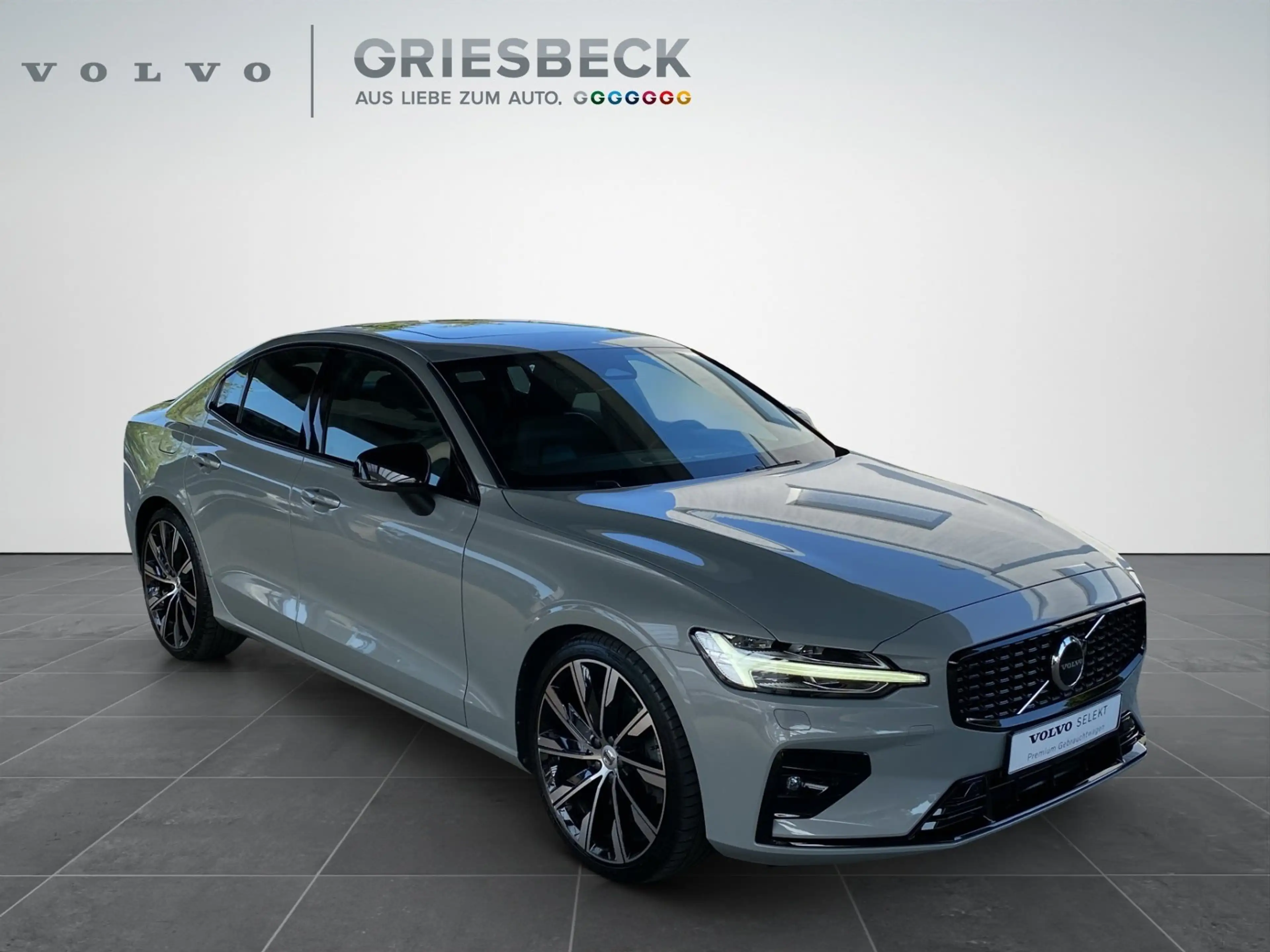 Volvo S60 B5 Ultimate Dark ACC+AHK+LED+Navi+SD+SHZ+LM — photo 6