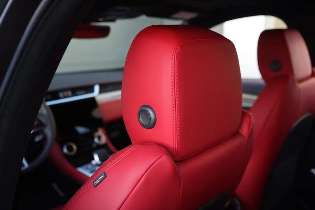 Jaguar F-Pace снимка Jaguar F-Pace