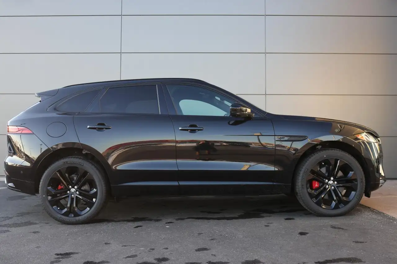 Jaguar F-Pace снимка Jaguar F-Pace