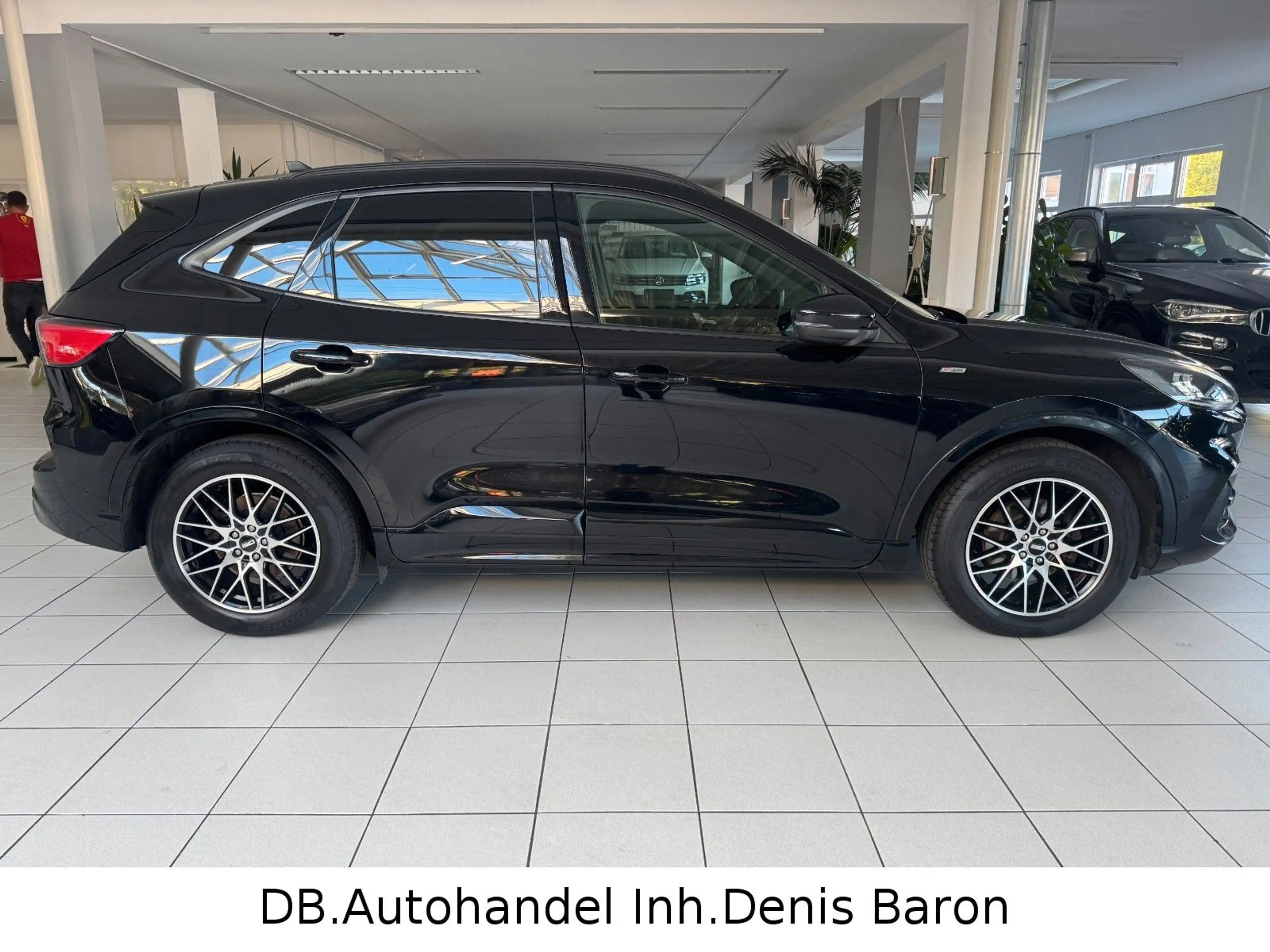 Ford Kuga ST-Line X Leder Kamera Navi ACC HUD B&O AHK — photo 4
