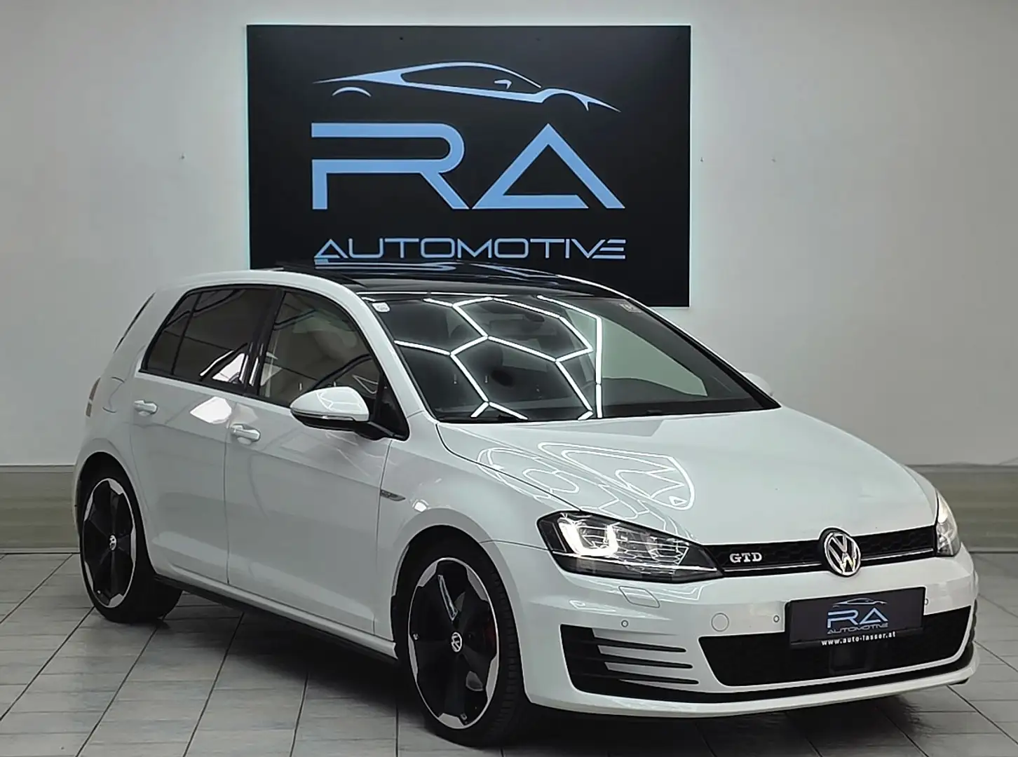 Volkswagen Golf GTD 2,0 TDI DSG*PANO*LED*DYNAUDIO Weiß - 1