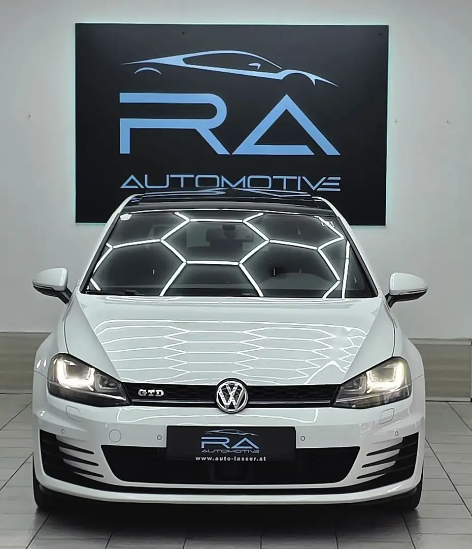 Volkswagen Golf GTD 2,0 TDI DSG*PANO*LED*DYNAUDIO Weiß - 2