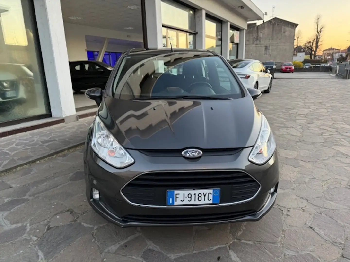 Ford B-Max B-Max 1.4 Plus Gpl 87cv E6 Grigio - 2