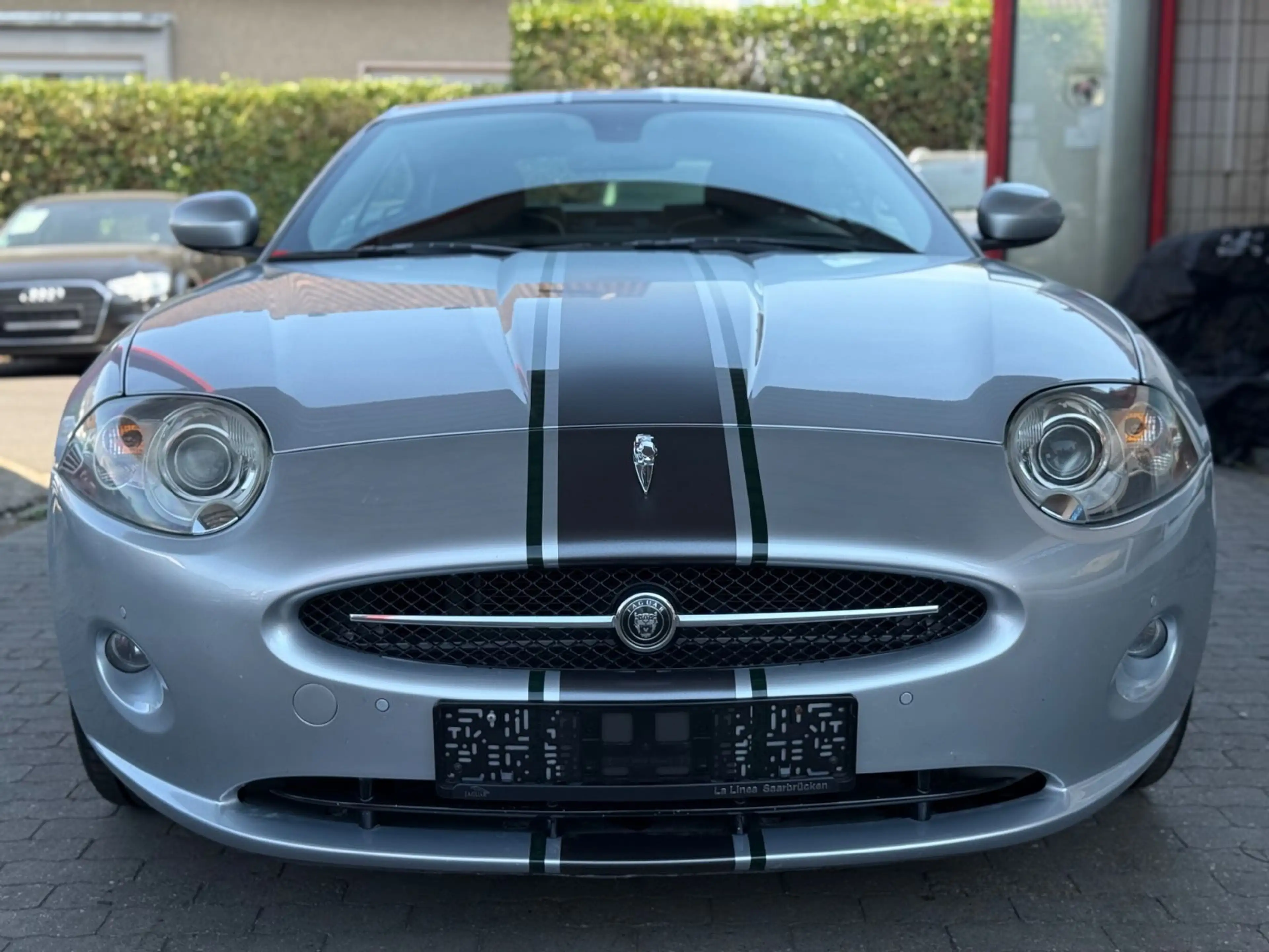 Jaguar XK 4.2 Coupe XENON/NAVI/LEDER/KEYLESS/MEMORY/BT — photo 2