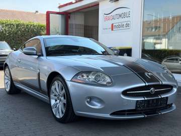 4.2 Coupe XENON/NAVI/LEDER/KEYLESS/MEMORY/BT
