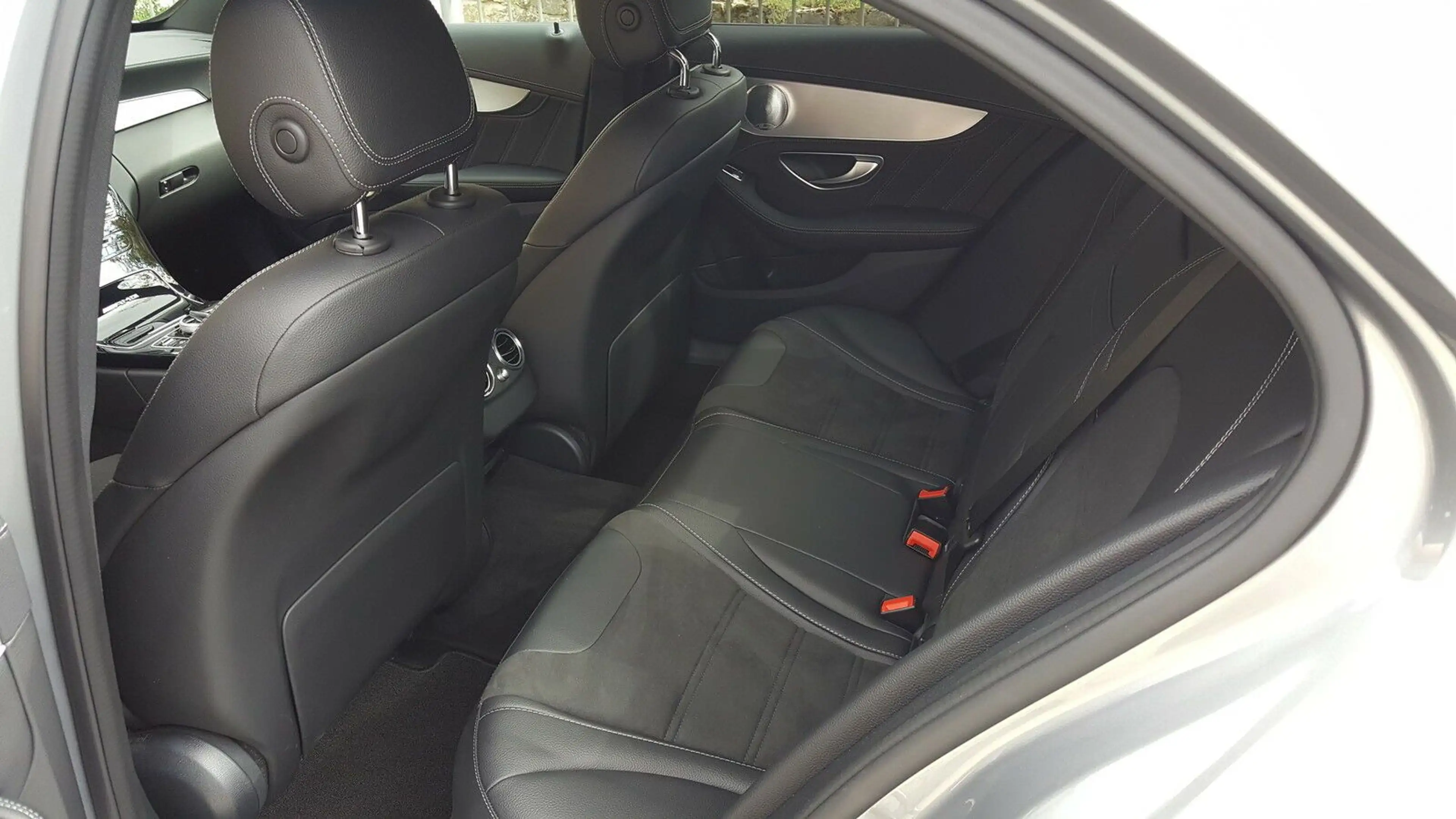 Mercedes-Benz C 63 AMG PANORAMA BURMESTER 31.850 km — photo 10