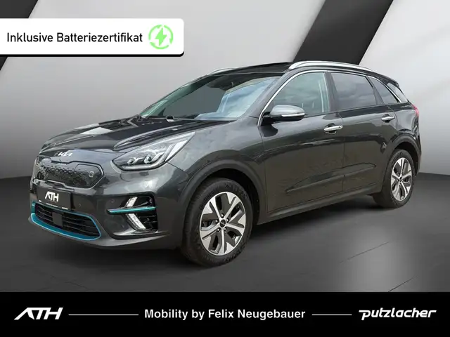 Kia e-Niro Spirit 64 kWh Leder Paket AHK Glasschiebedach On Board Charger