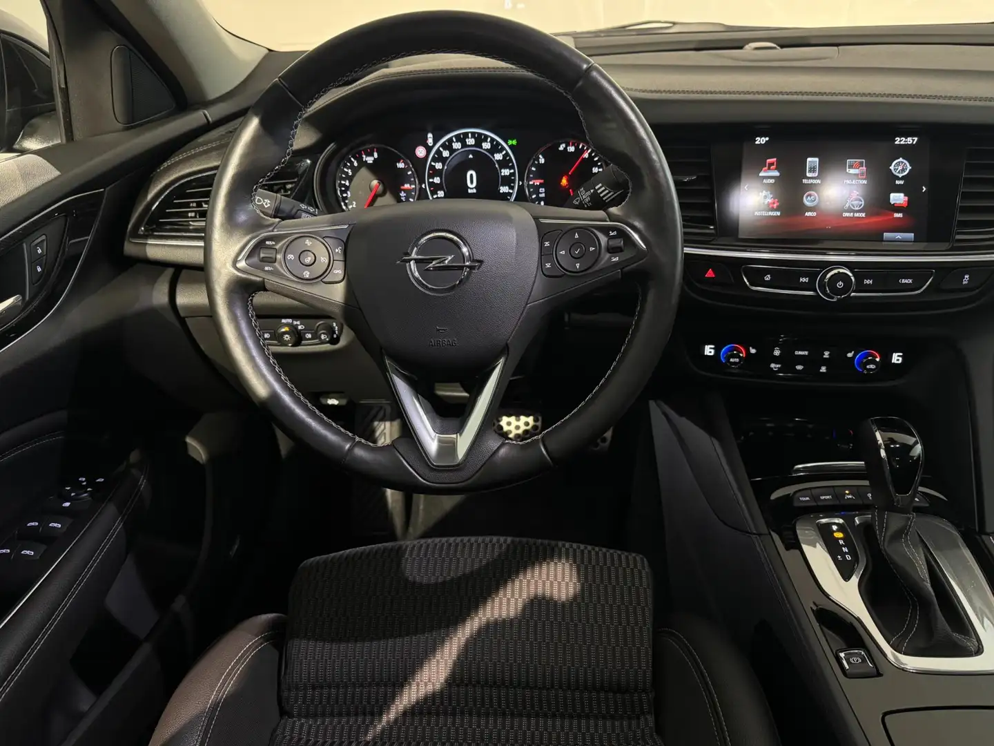 Opel Insignia Grand Sport 2.0 Turbo 4x4 GSi OPC-Line AUT /BOSE/K Noir - 2