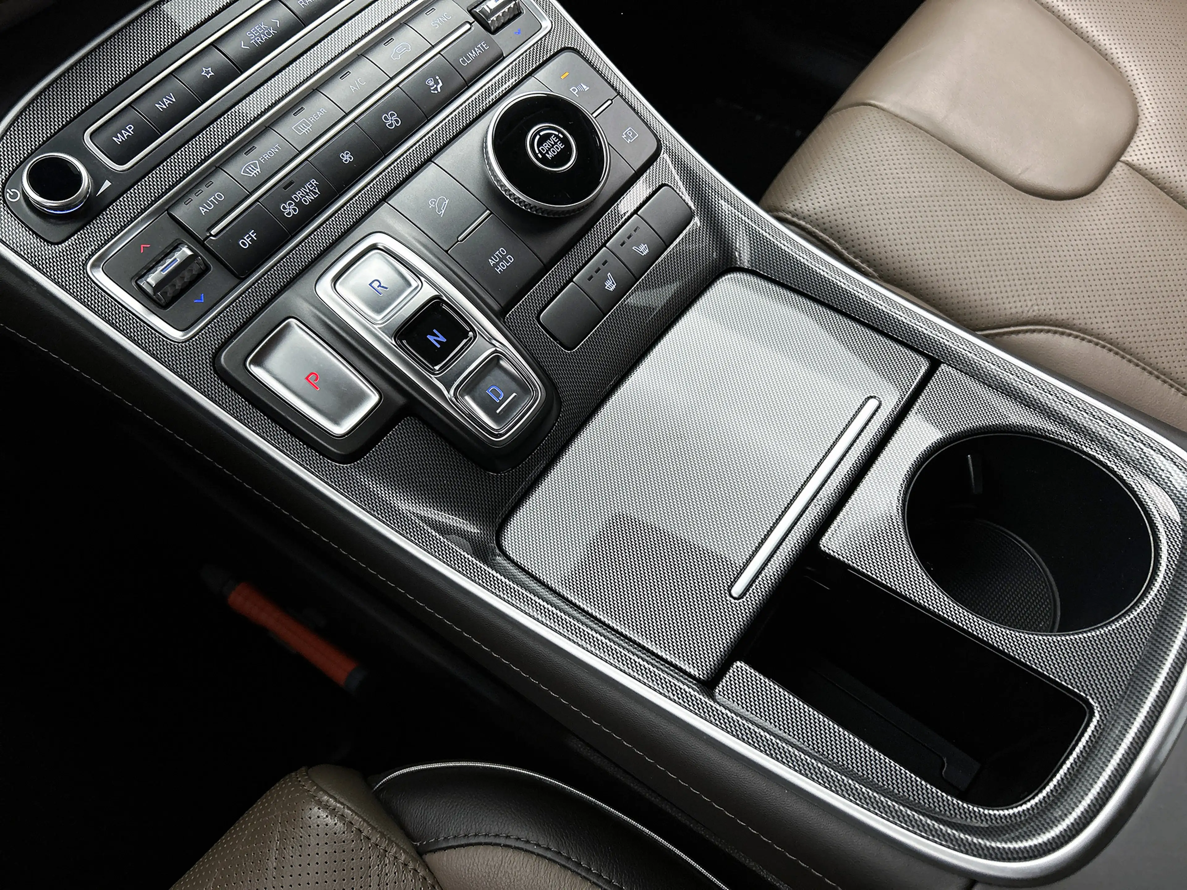 Hyundai SANTA FE 1.6 T-GDI HEV Comfort Smart 7p. | Krell Audio | Le — photo 10