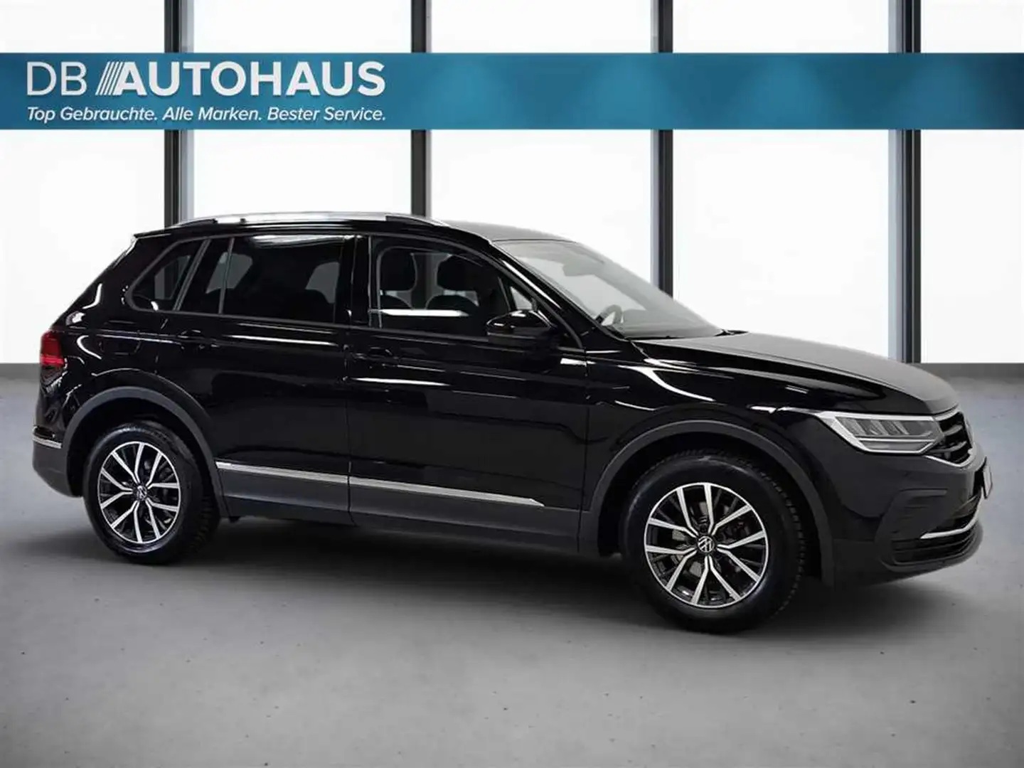 Volkswagen Tiguan Life 2.0 TDI DSG Schwarz - 2