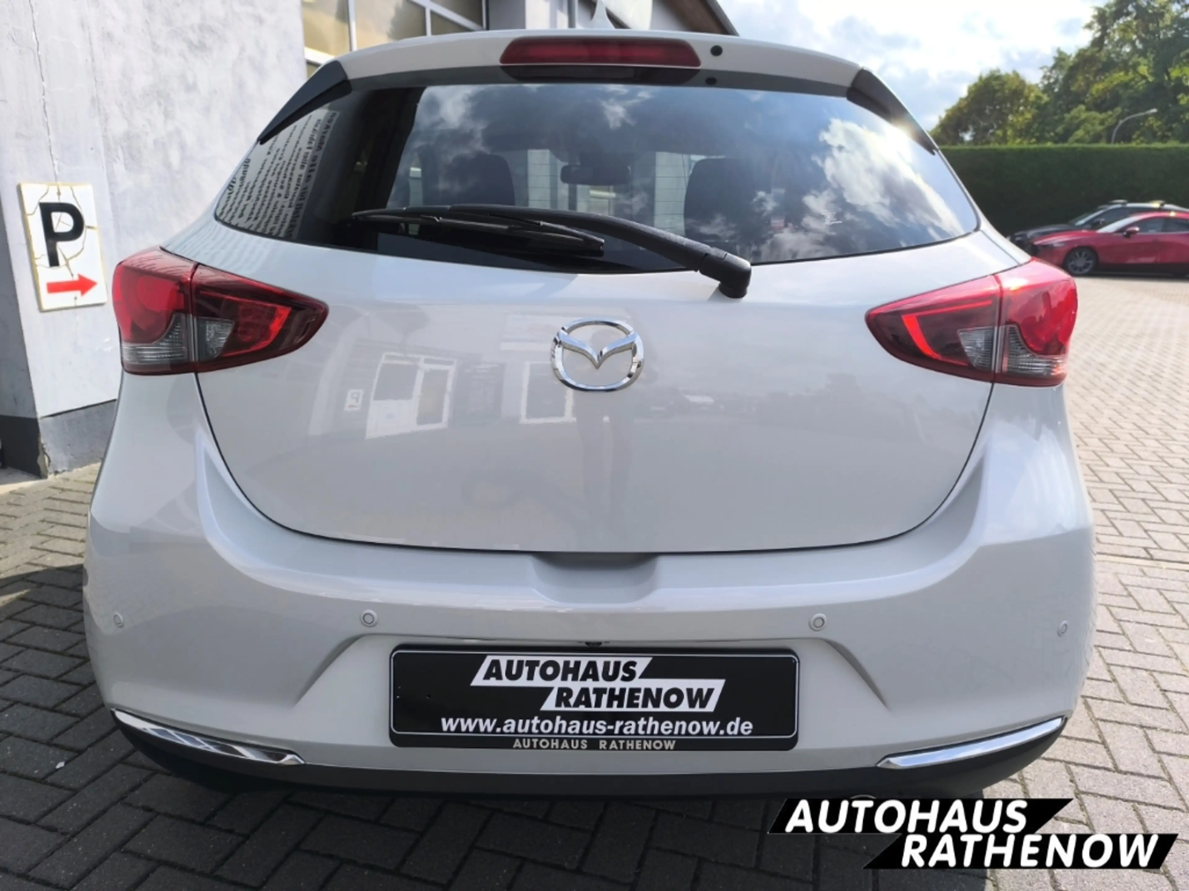 Mazda 2 Sports-Line Vollausstattung MATRIX LED 360° KAMERA — photo 5