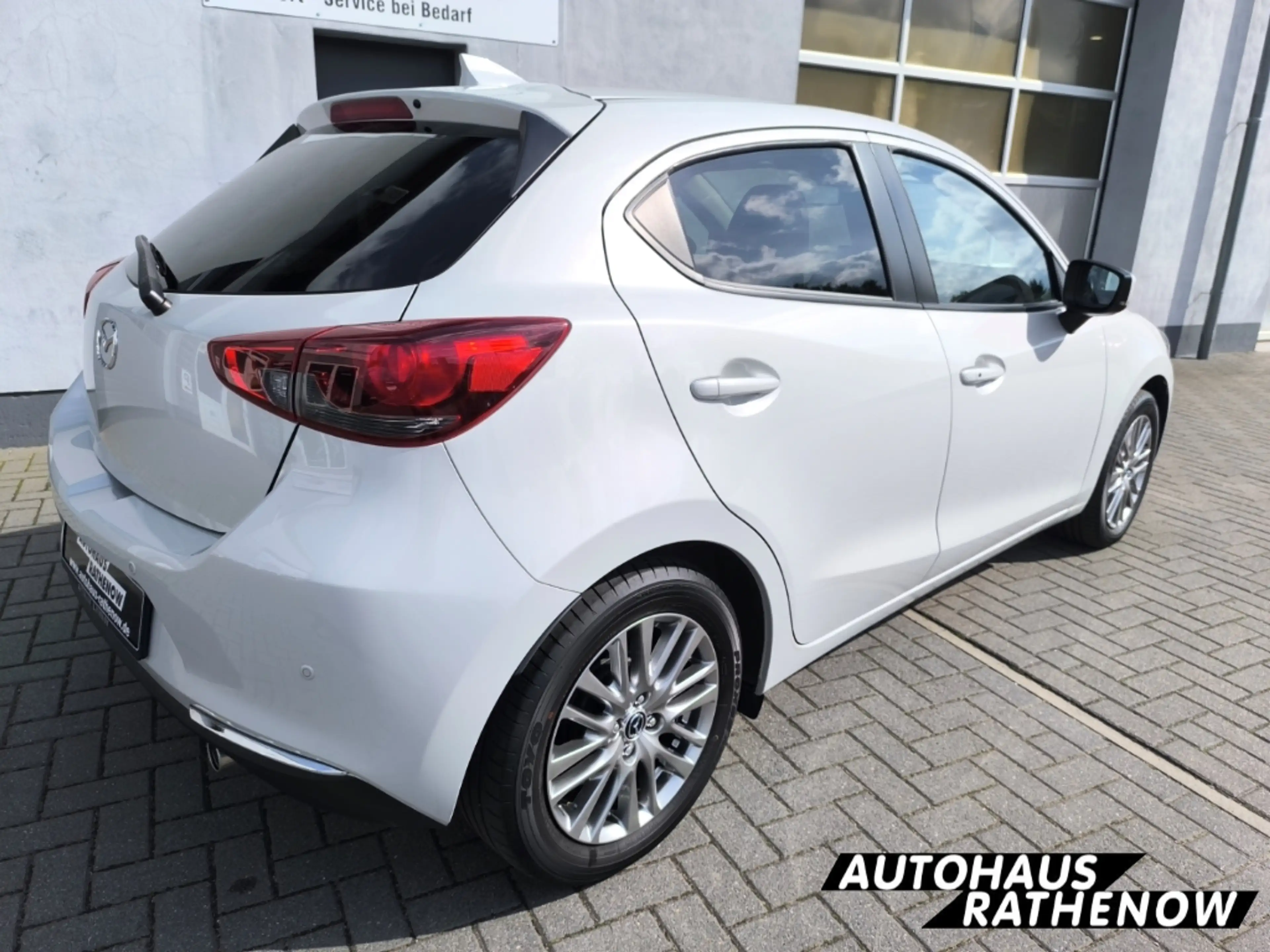 Mazda 2 Sports-Line Vollausstattung MATRIX LED 360° KAMERA — photo 7