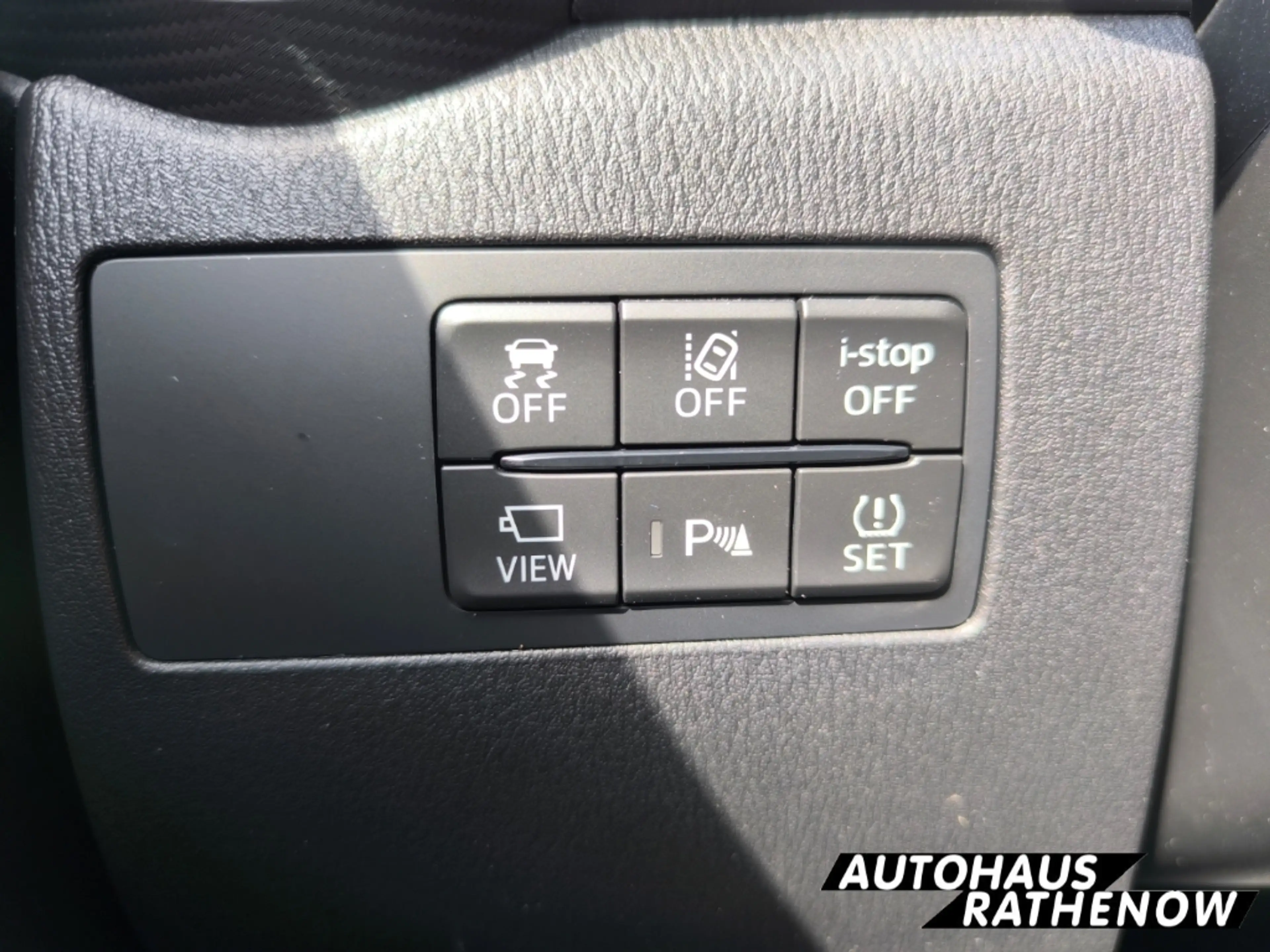 Mazda 2 Sports-Line Vollausstattung MATRIX LED 360° KAMERA — photo 14