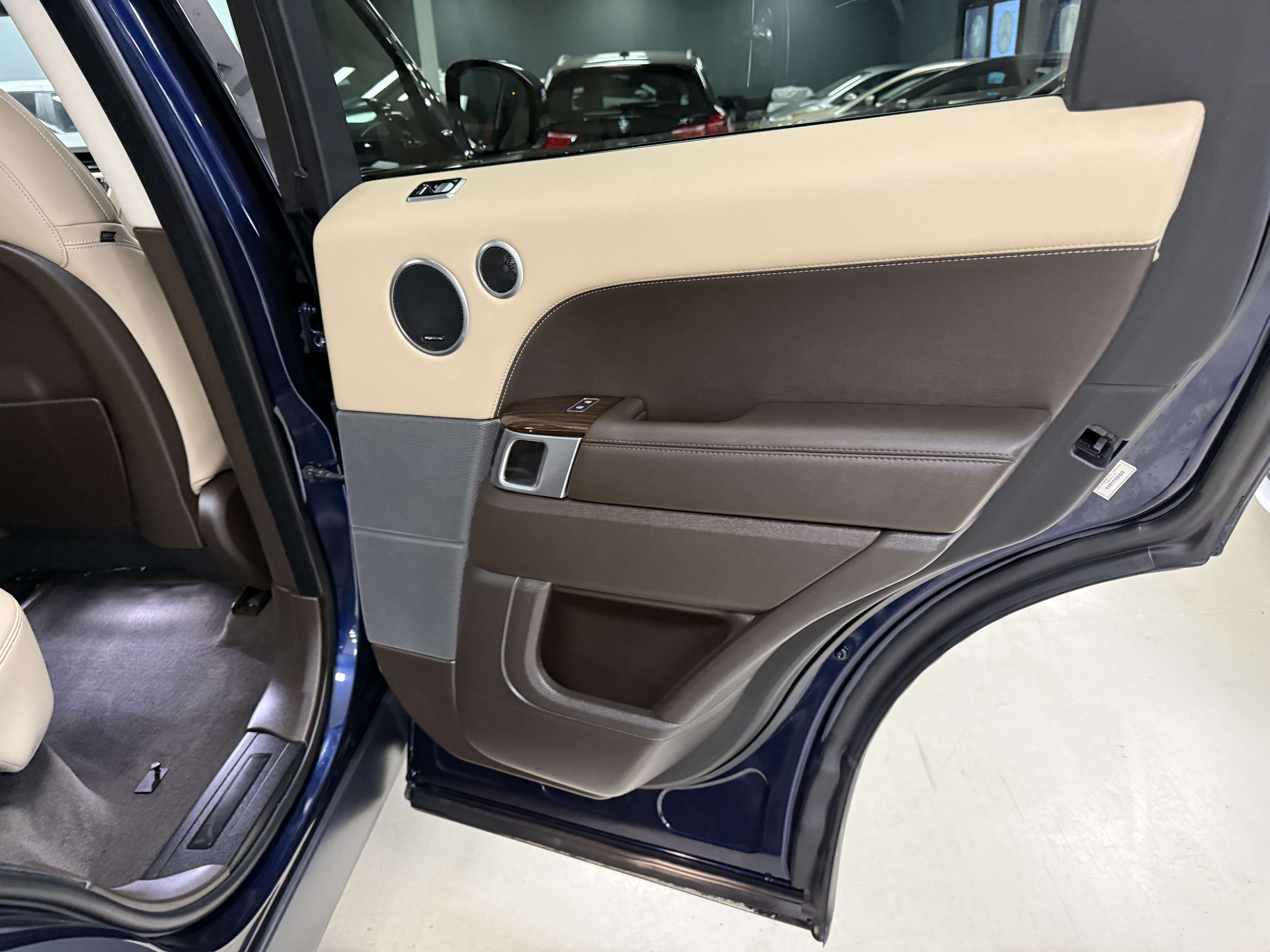 2022 Land Rover Range Rover Sport SE thumb 32