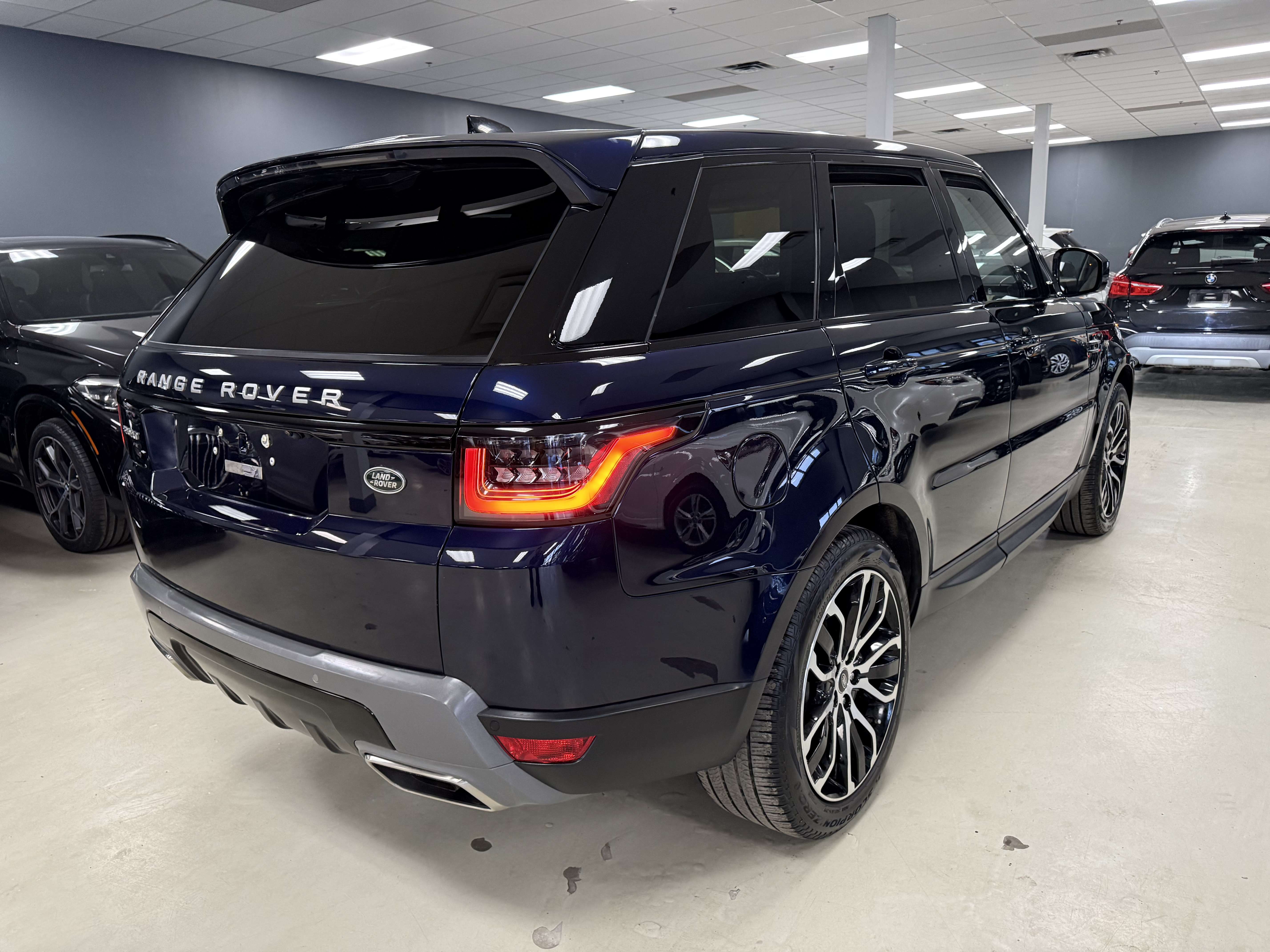 2022 Land Rover Range Rover Sport SE alt 5