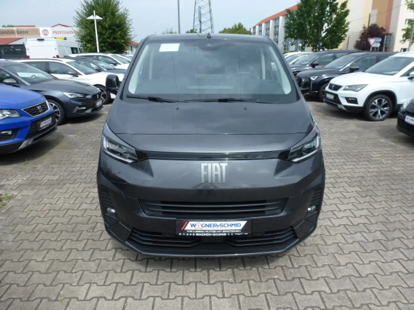 Fiat Ulysse 180 BlueHDi L2 Automatik + 8 Sitze + AHK Grau - 2