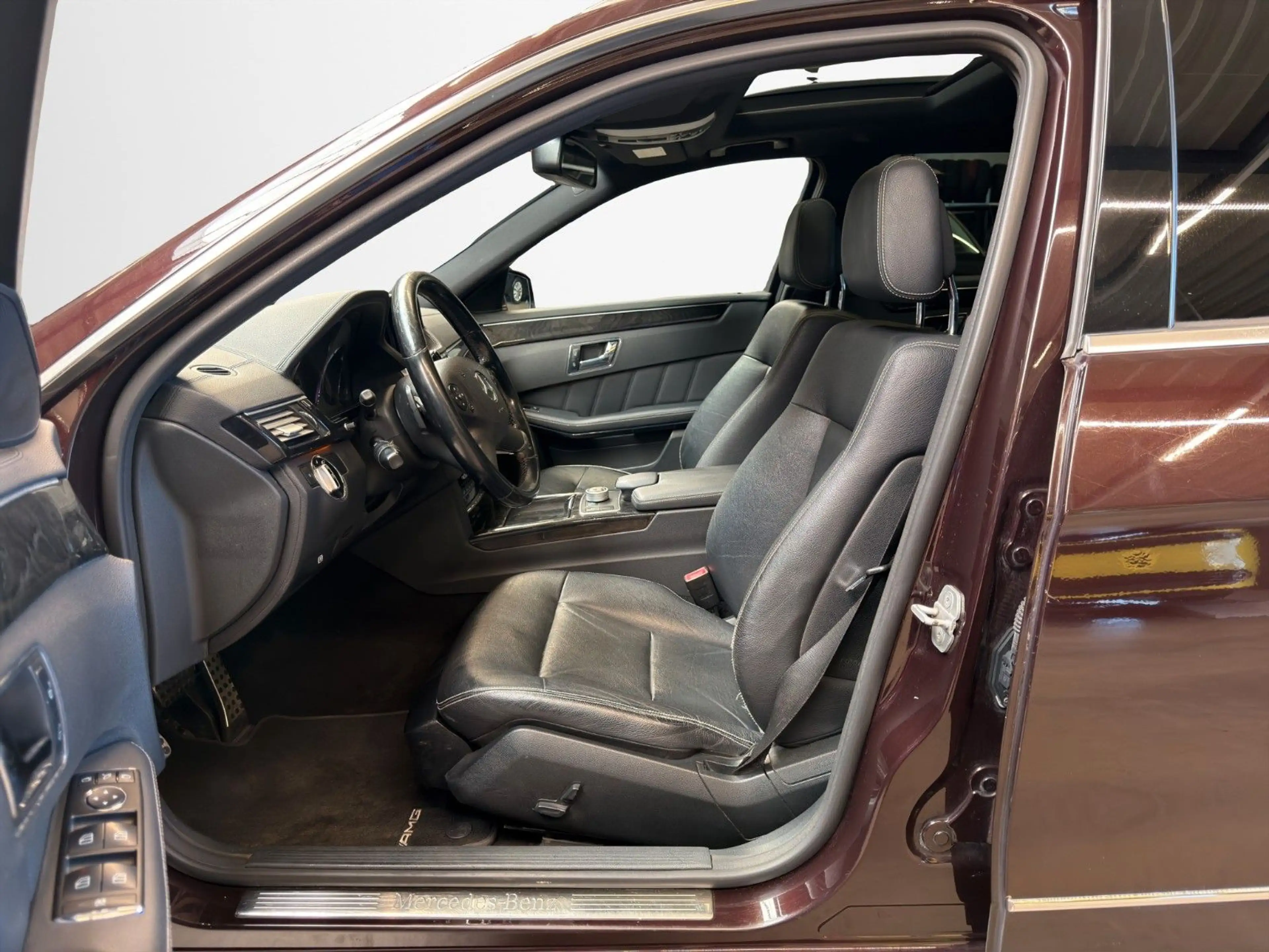 Mercedes-Benz E 350 CDI T-Modell — photo 10
