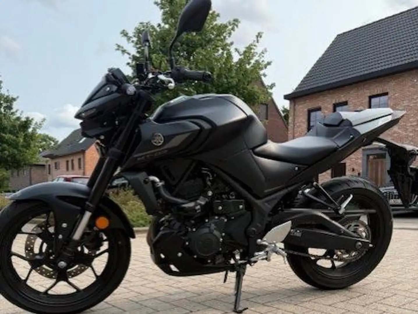Yamaha MT-03 Zwart - 1