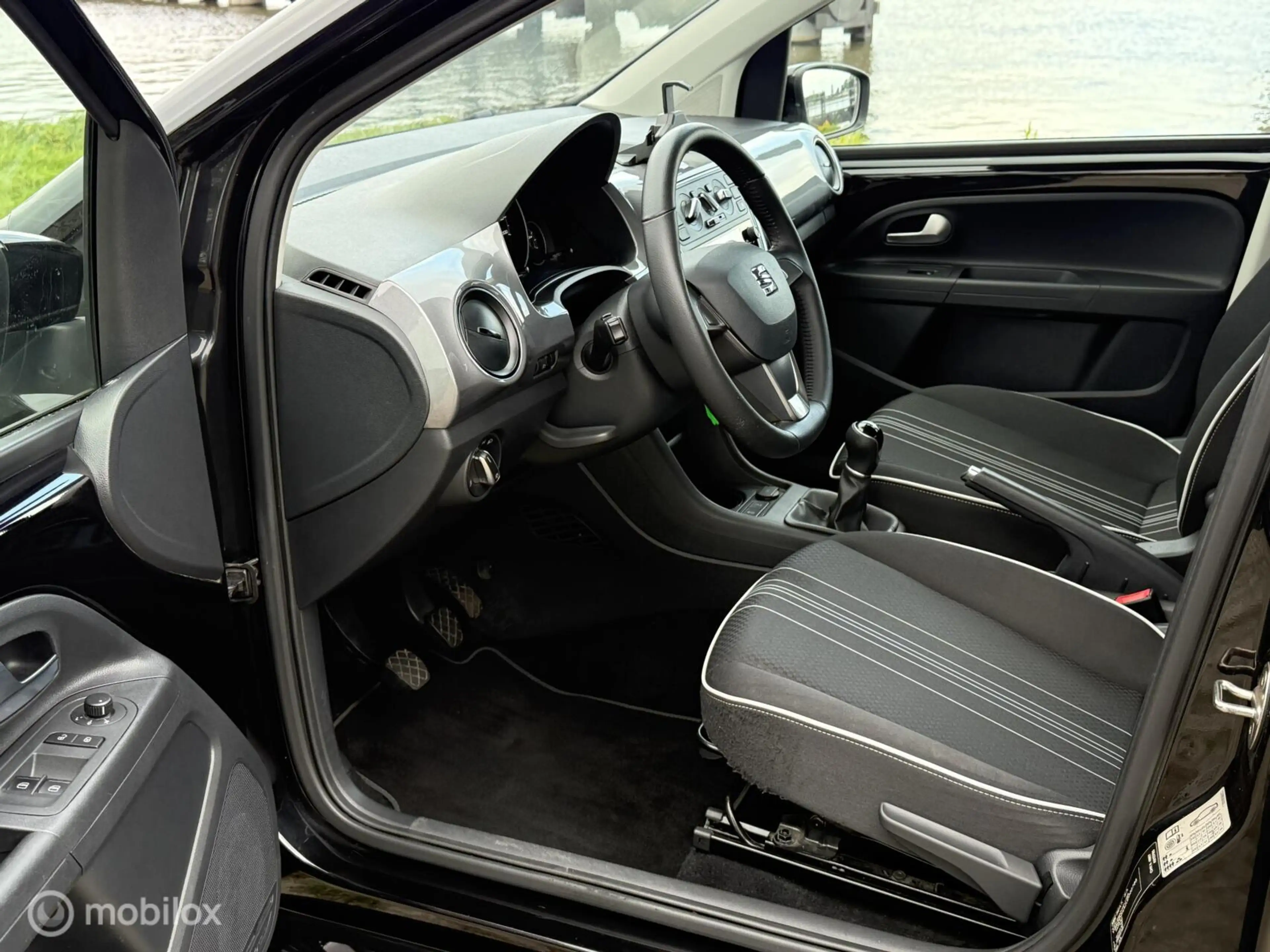 SEAT Mii 1.0 Sport Intense 5-Drs Led Cruise PDC Airco LMV — photo 3