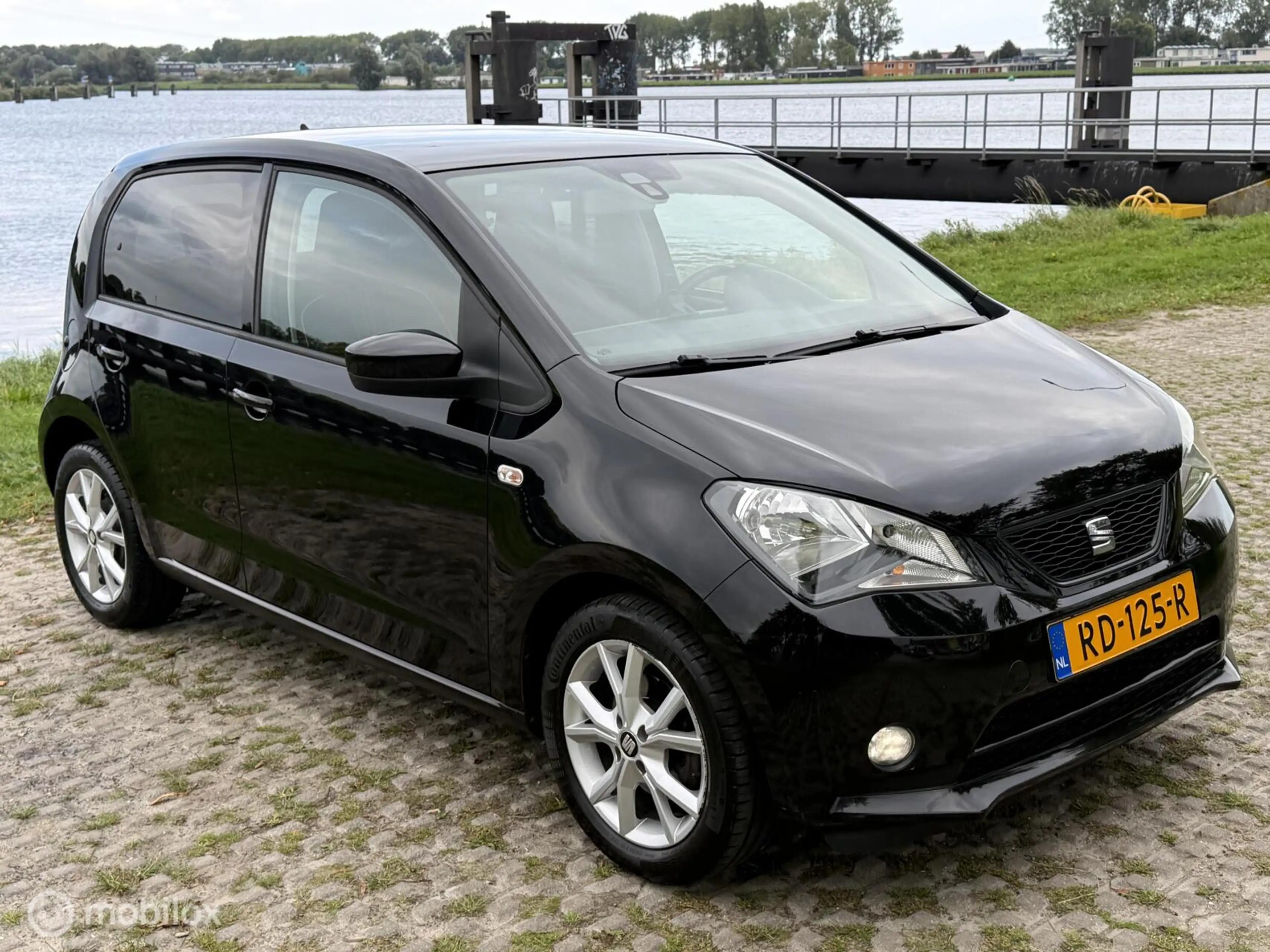 SEAT Mii 1.0 Sport Intense 5-Drs Led Cruise PDC Airco LMV — photo 10