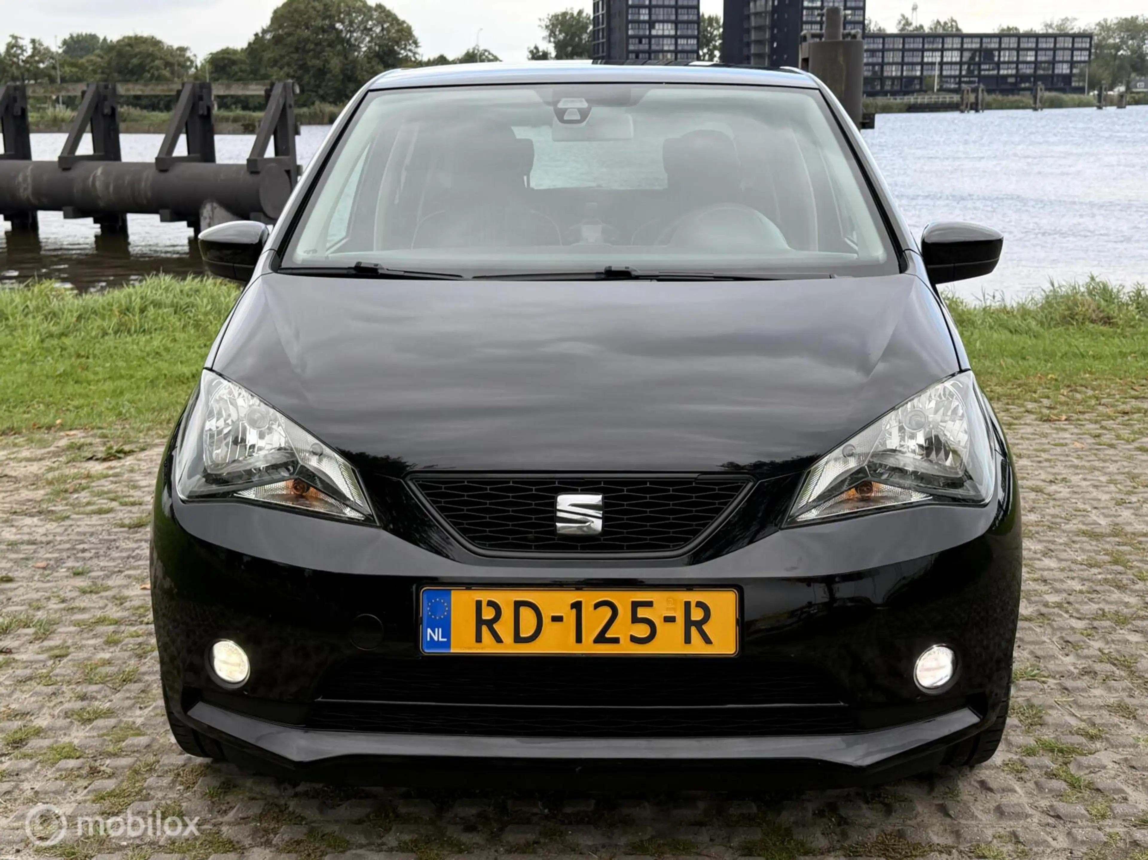 SEAT Mii 1.0 Sport Intense 5-Drs Led Cruise PDC Airco LMV — photo 8