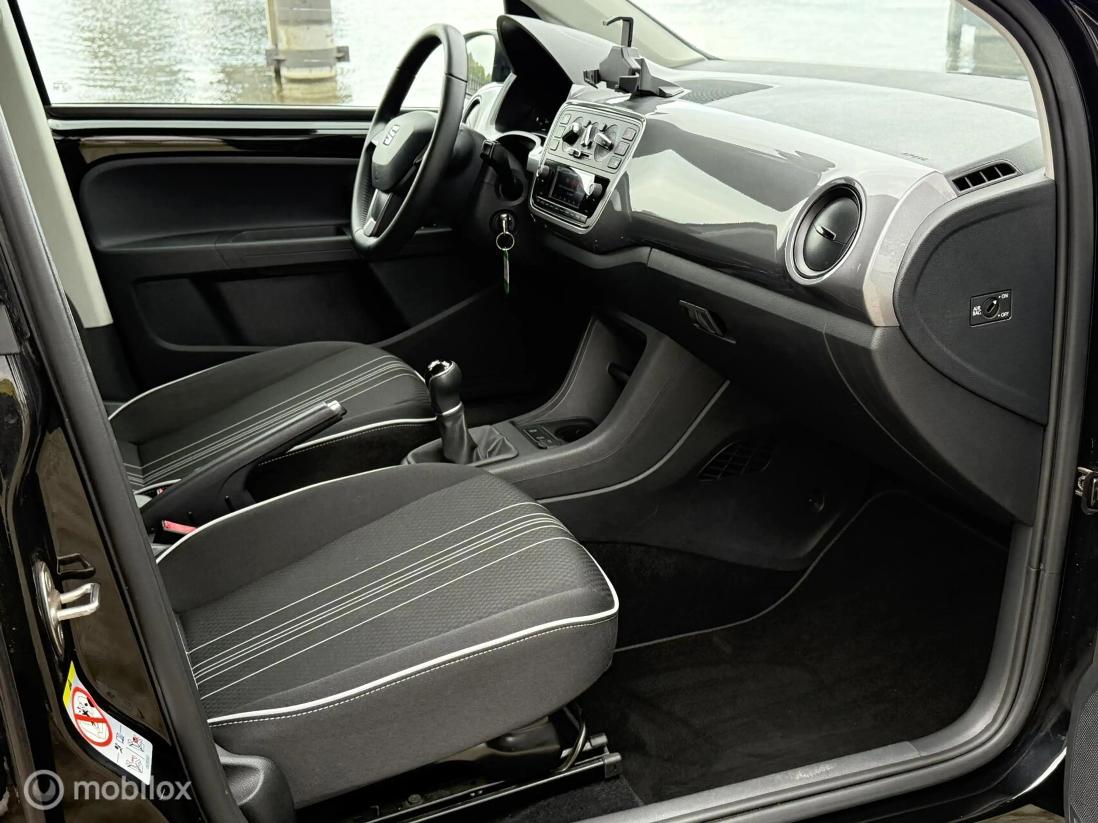 SEAT Mii 1.0 Sport Intense 5-Drs Led Cruise PDC Airco LMV — photo 6
