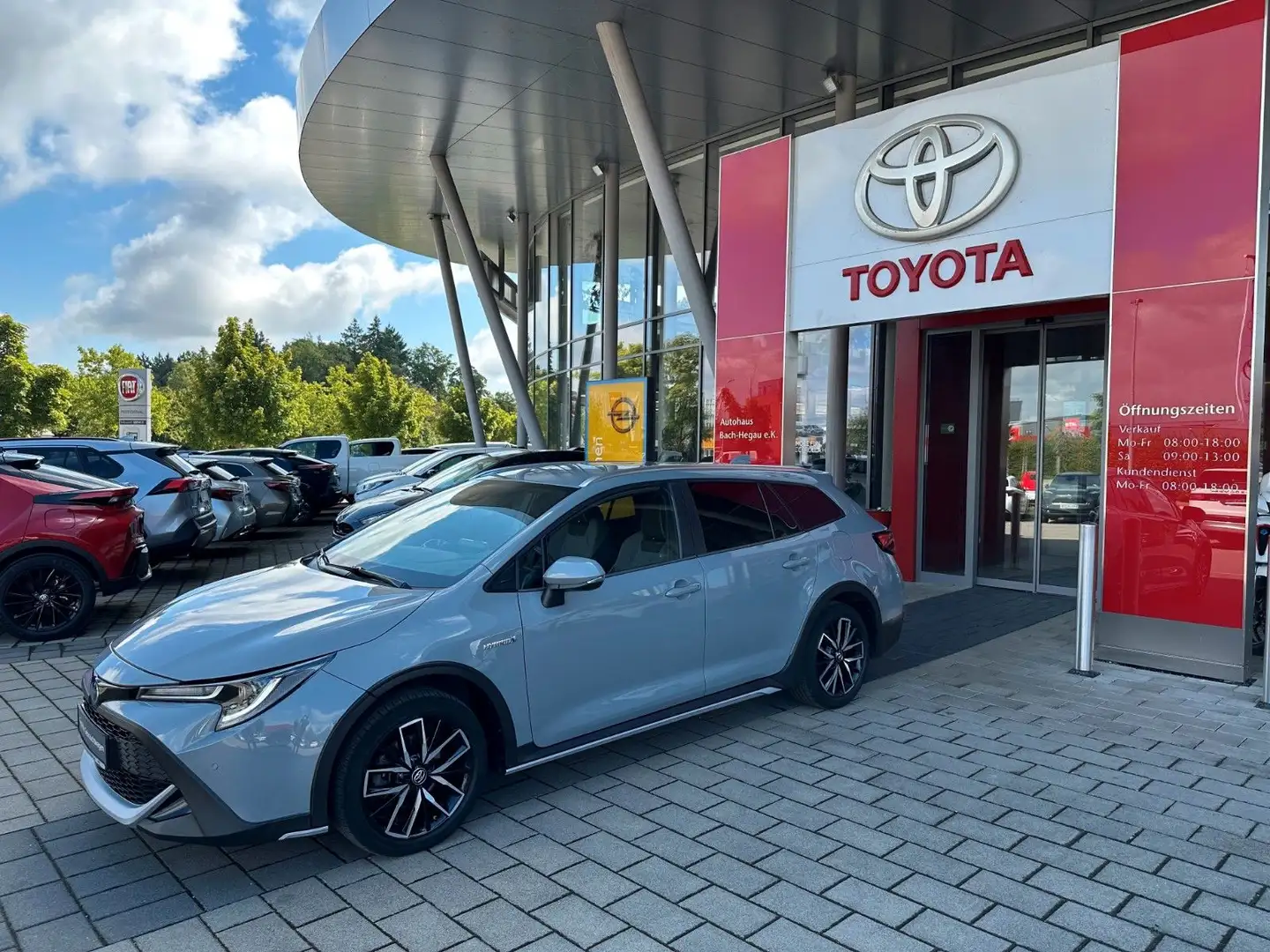 Toyota Corolla Touring Sports 1.8 Hybrid Trek, KAMERA Grigio - 2