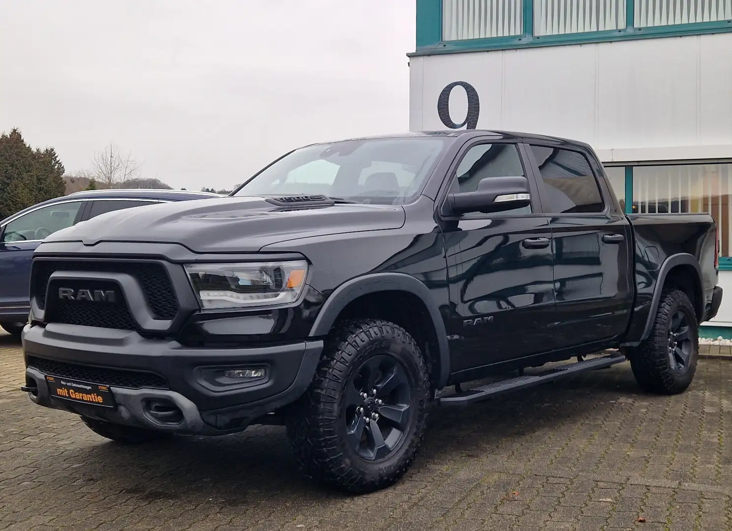 Dodge RAM Dodge RAM 1500 5.7 4x4 CrewCab REBEL Noir - 2