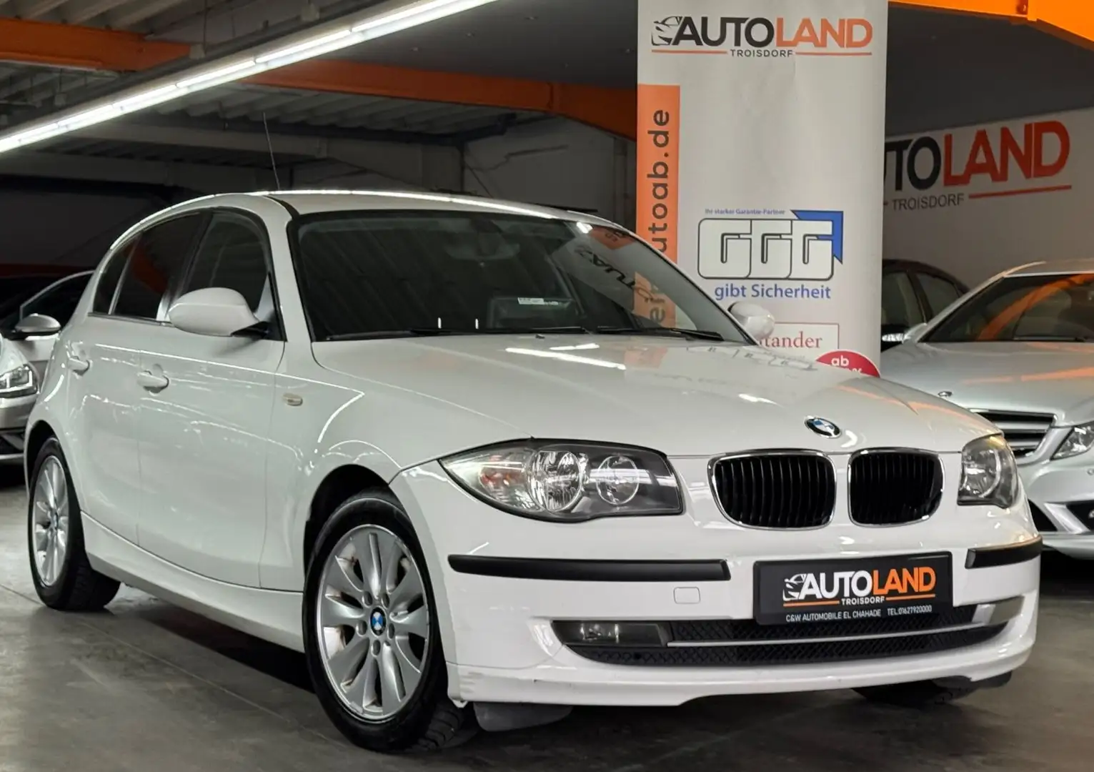 BMW 116 i*AUTOMATIK*R.KAMERA*SHZG*KLIMA* Weiß - 1