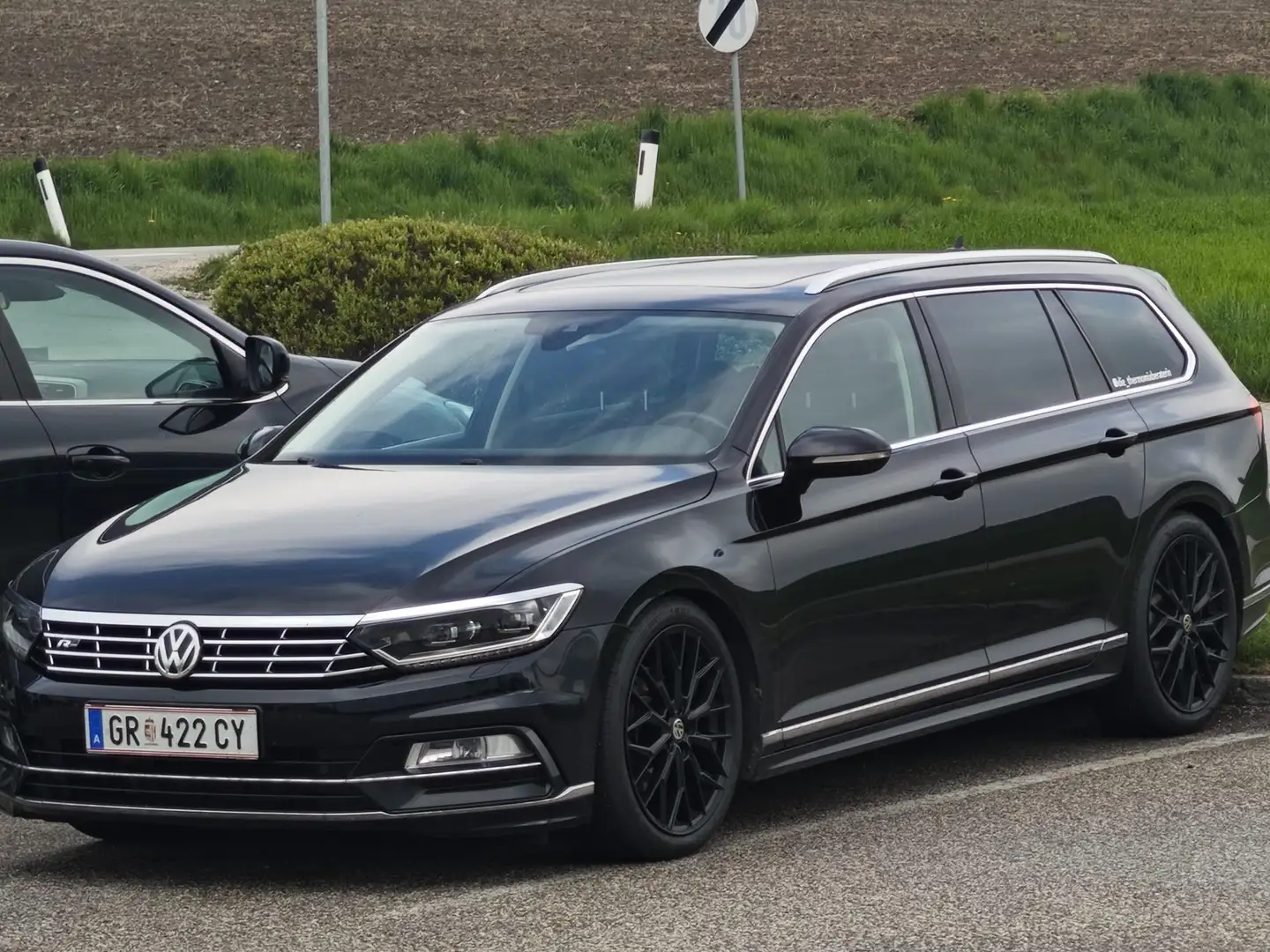 Volkswagen Passat Variant Passat Variant Highline 2,0 TDI DSG Highline Schwarz - 1